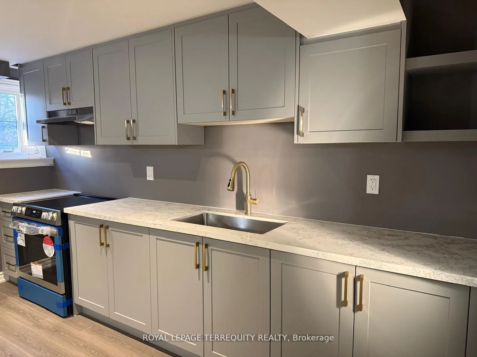 55 Rushbrooke Way, #Lower