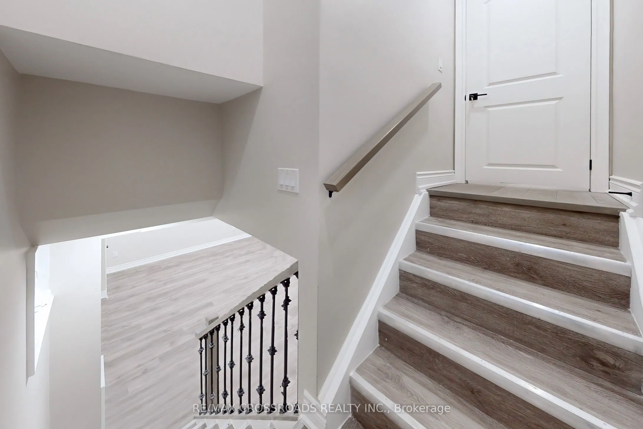 12 Biltmore Court