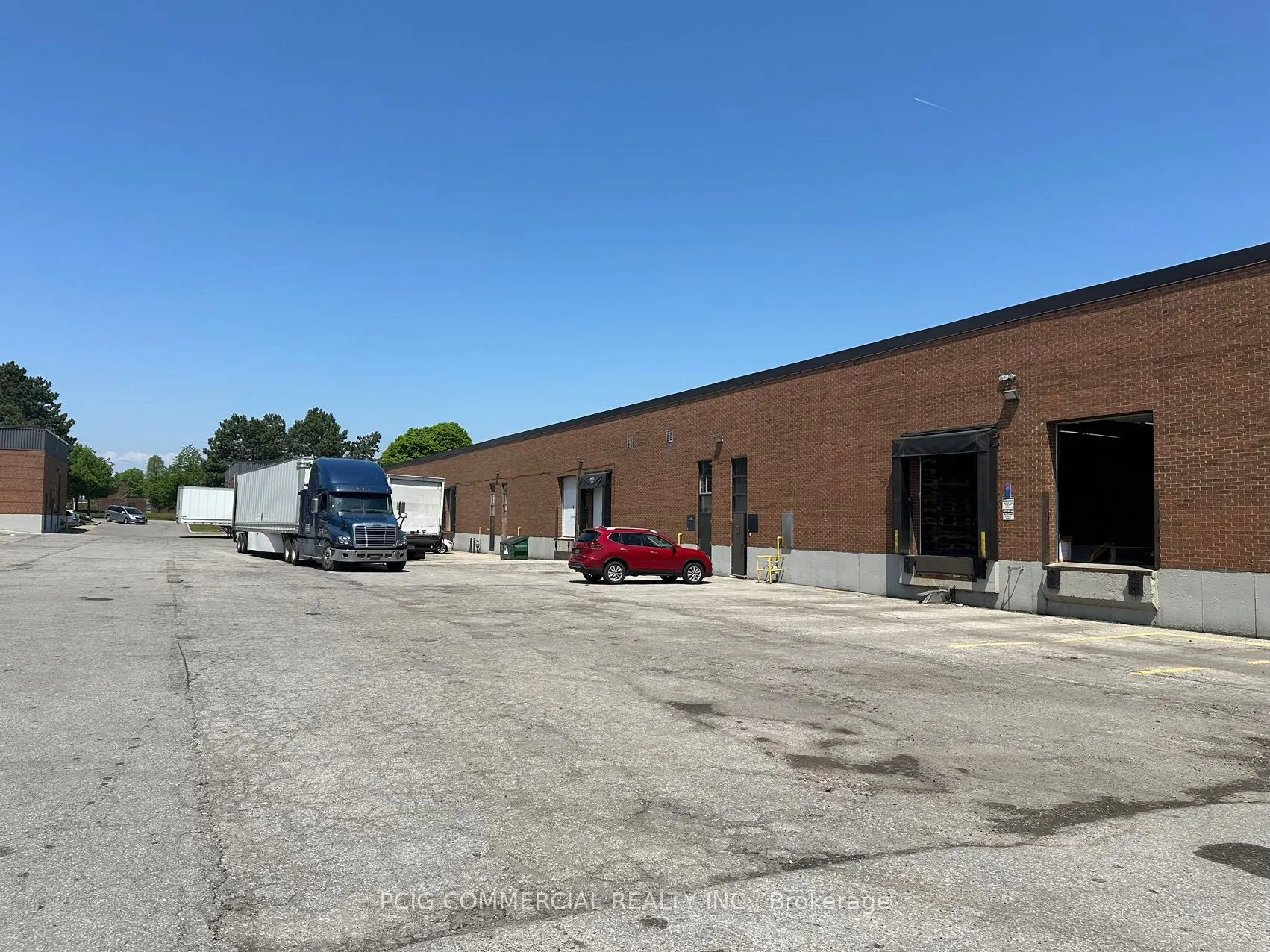 465 Milner Avenue, #6 & 7