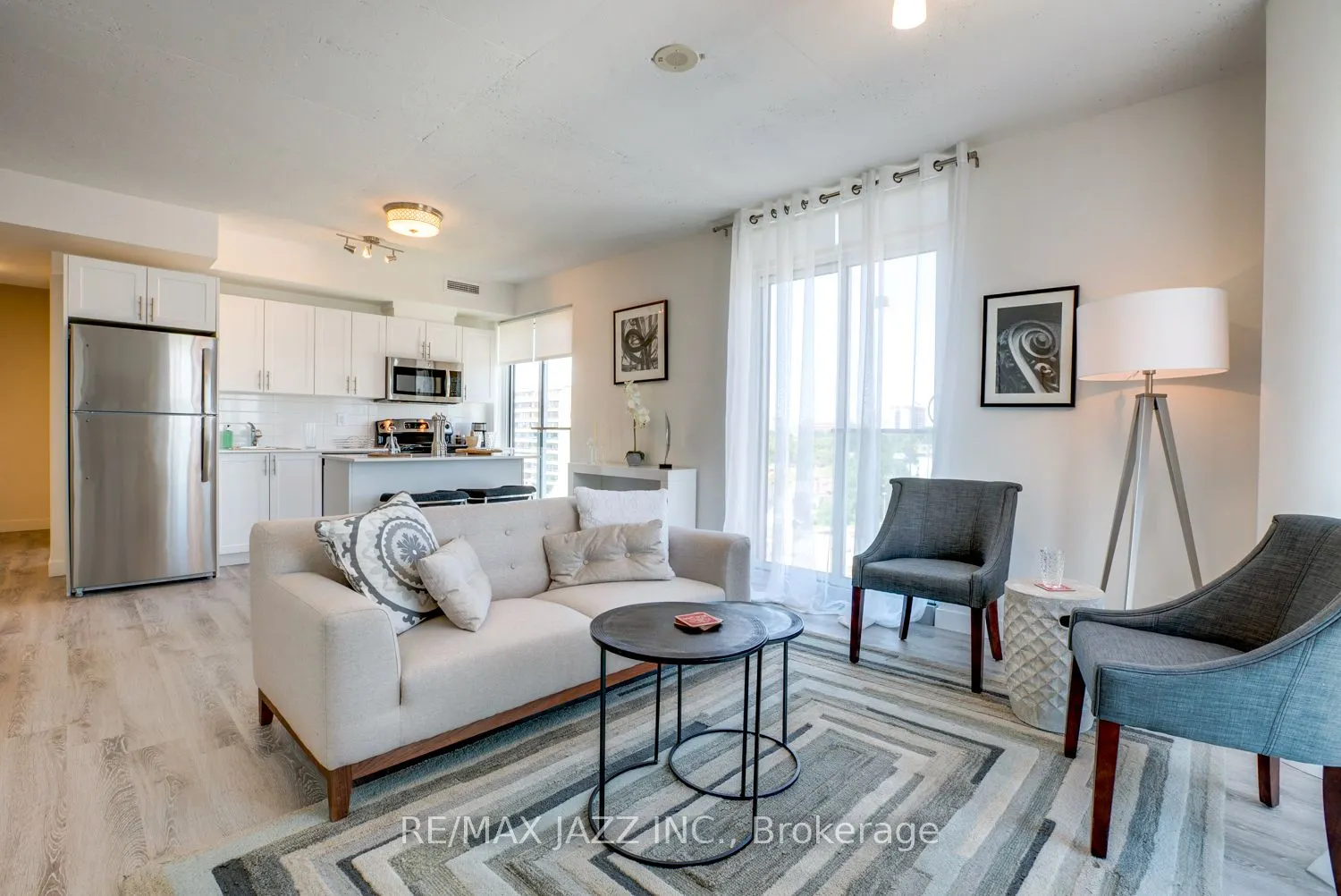 100 Bond Street E, #1206