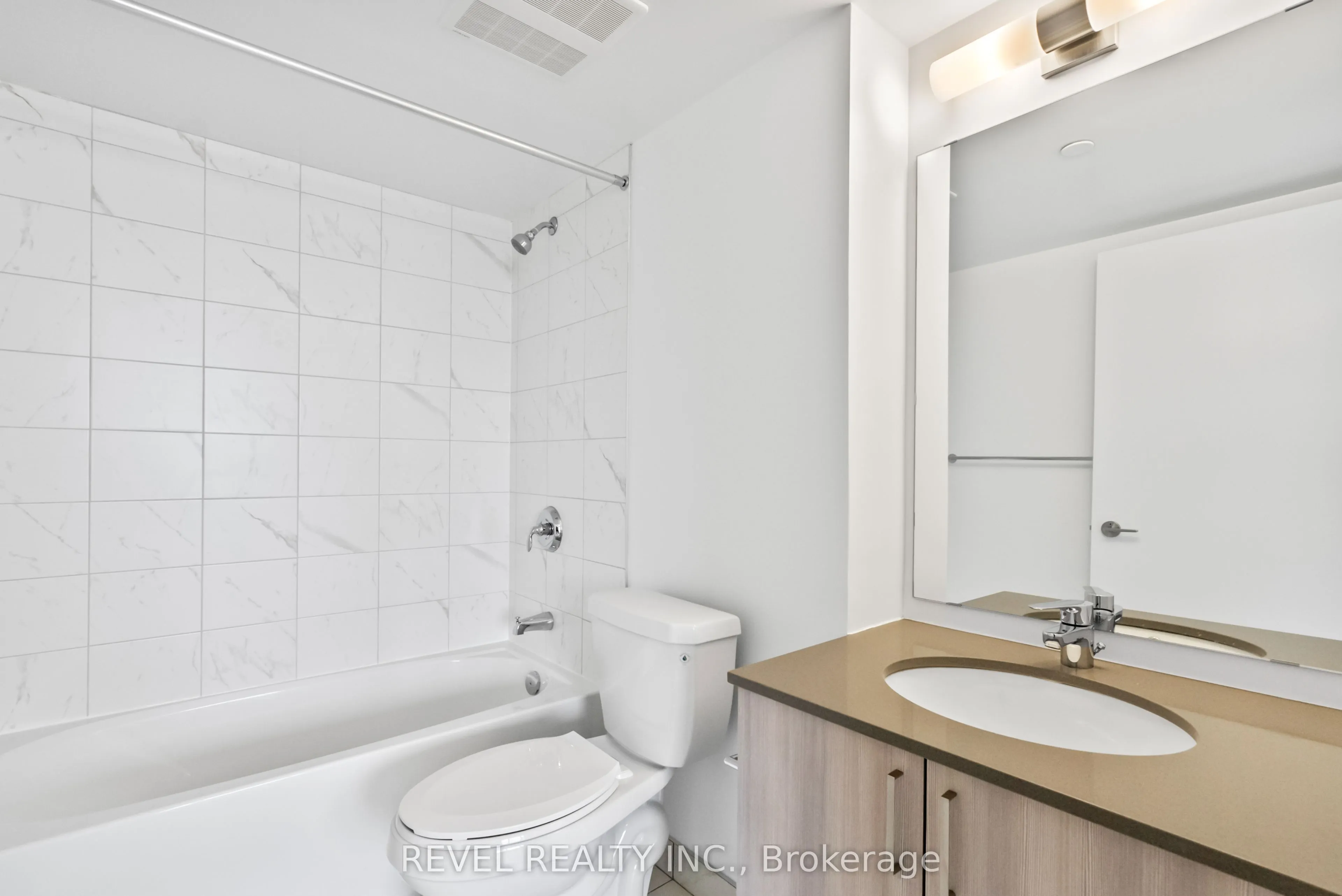 1435 Celebration Drive, #417