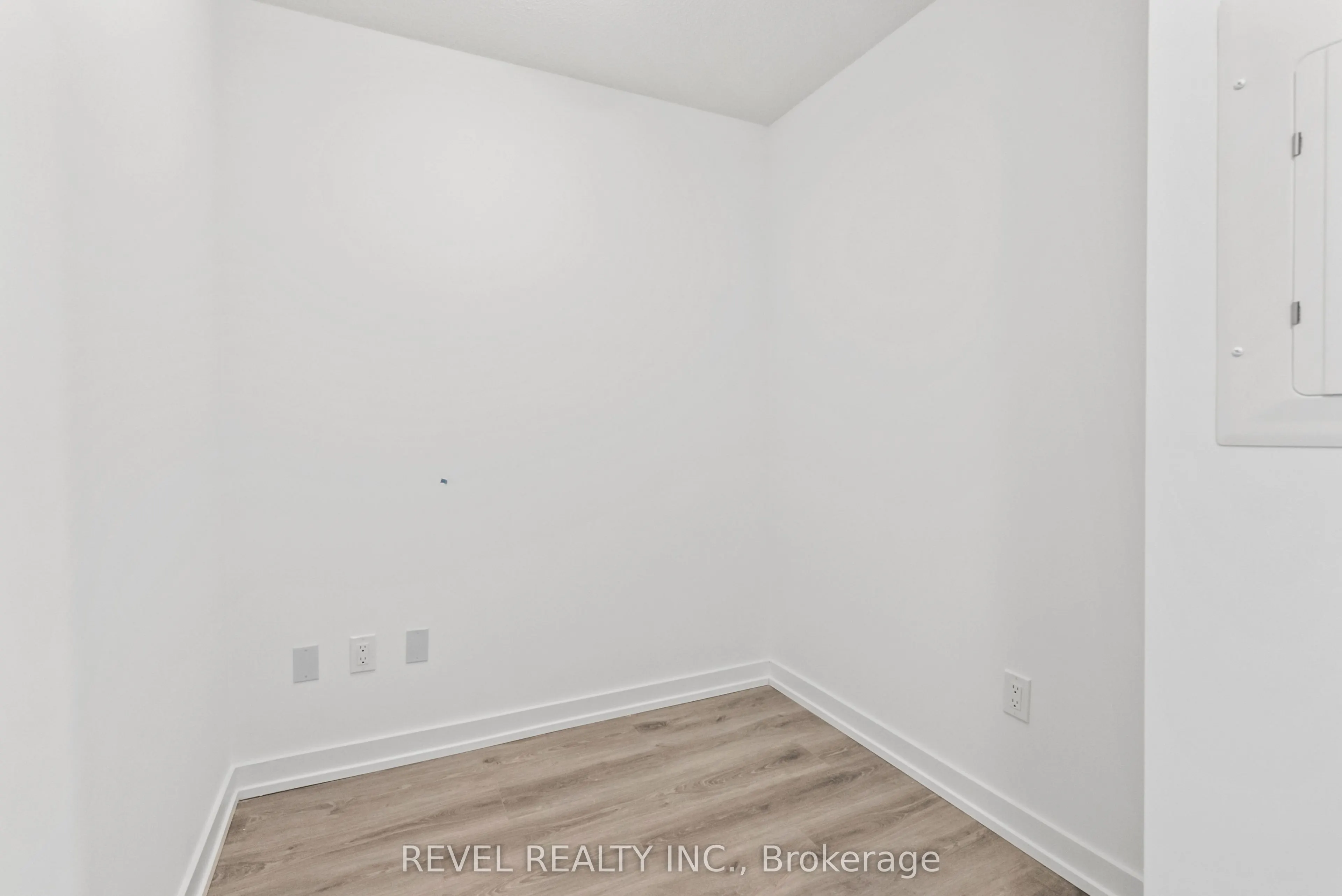 1435 Celebration Drive, #417
