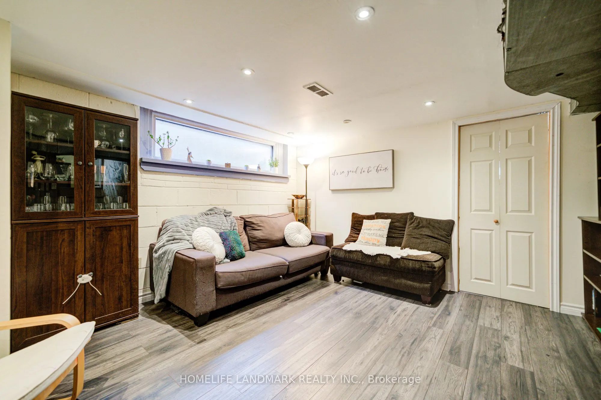 35 Benshire Drive