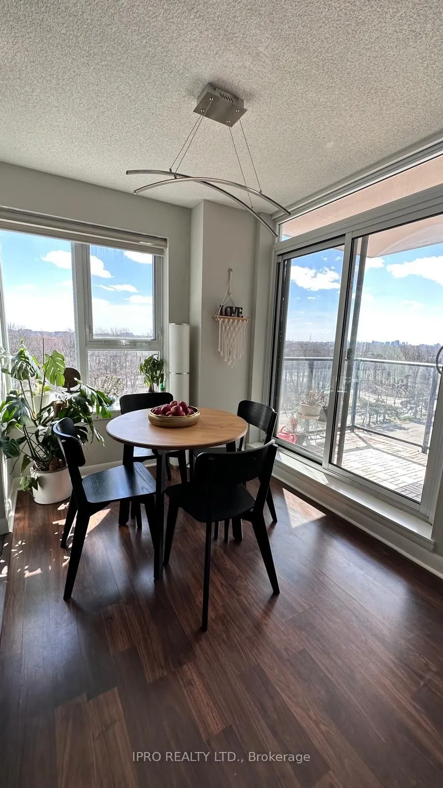 25 Town Centre Court, #1008