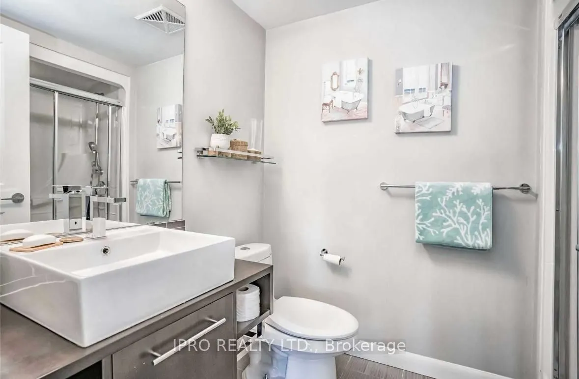 25 Town Centre Court, #1008