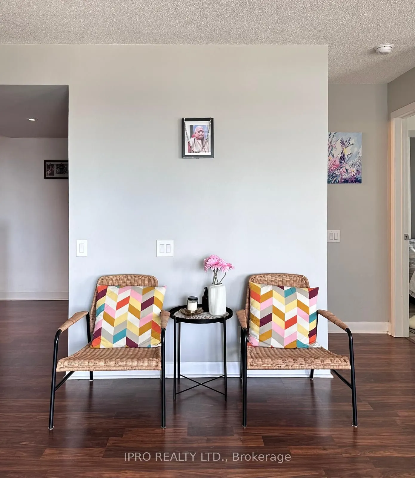 25 Town Centre Court, #1008