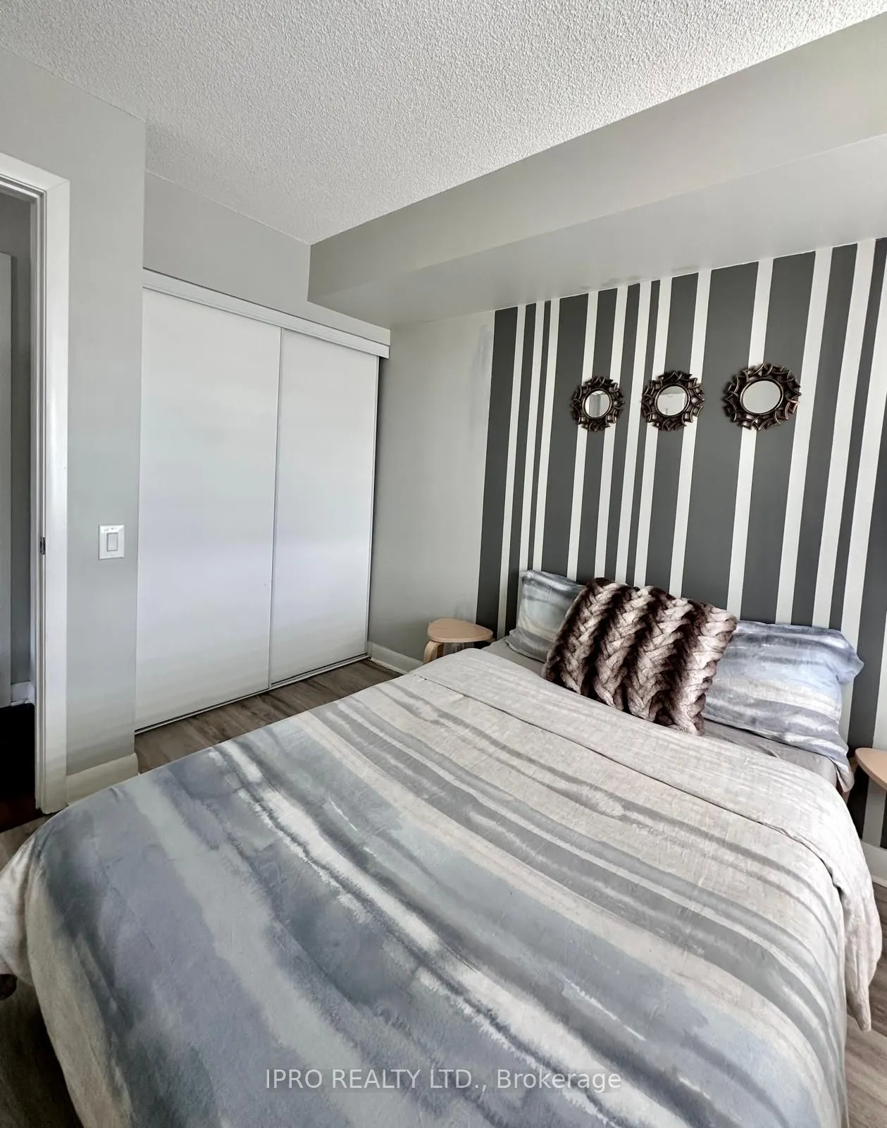25 Town Centre Court, #1008