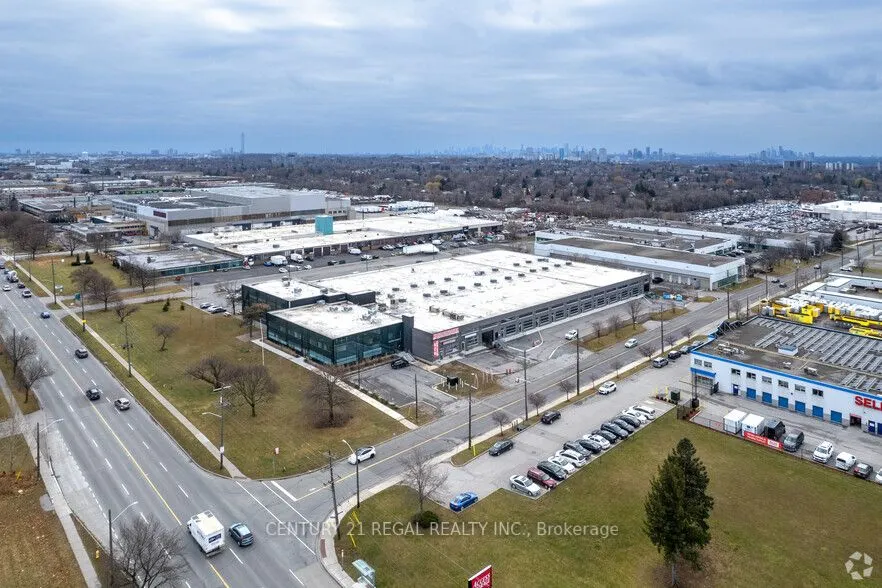 1550 Birchmount Road, #205