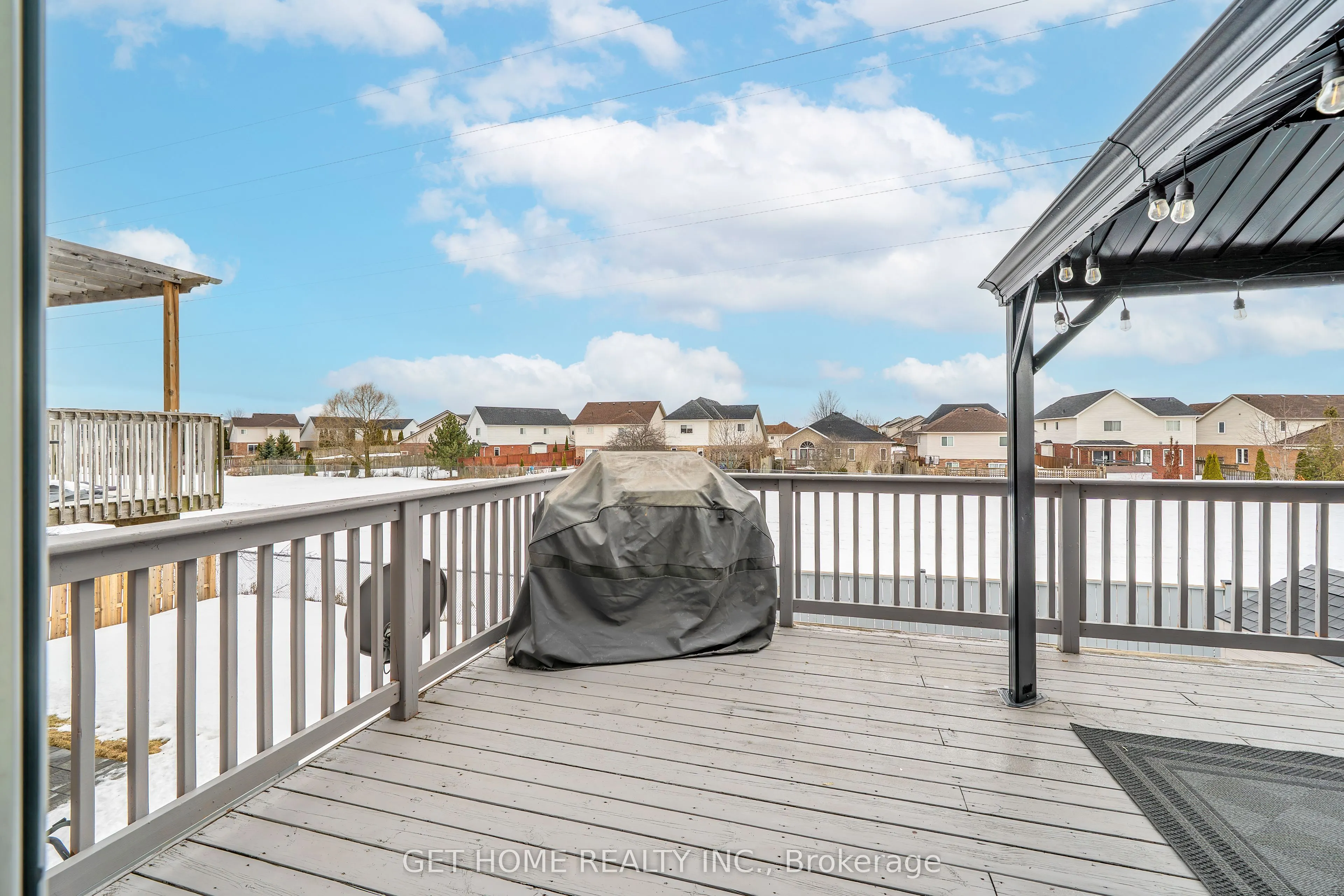 1880 Birchview Drive