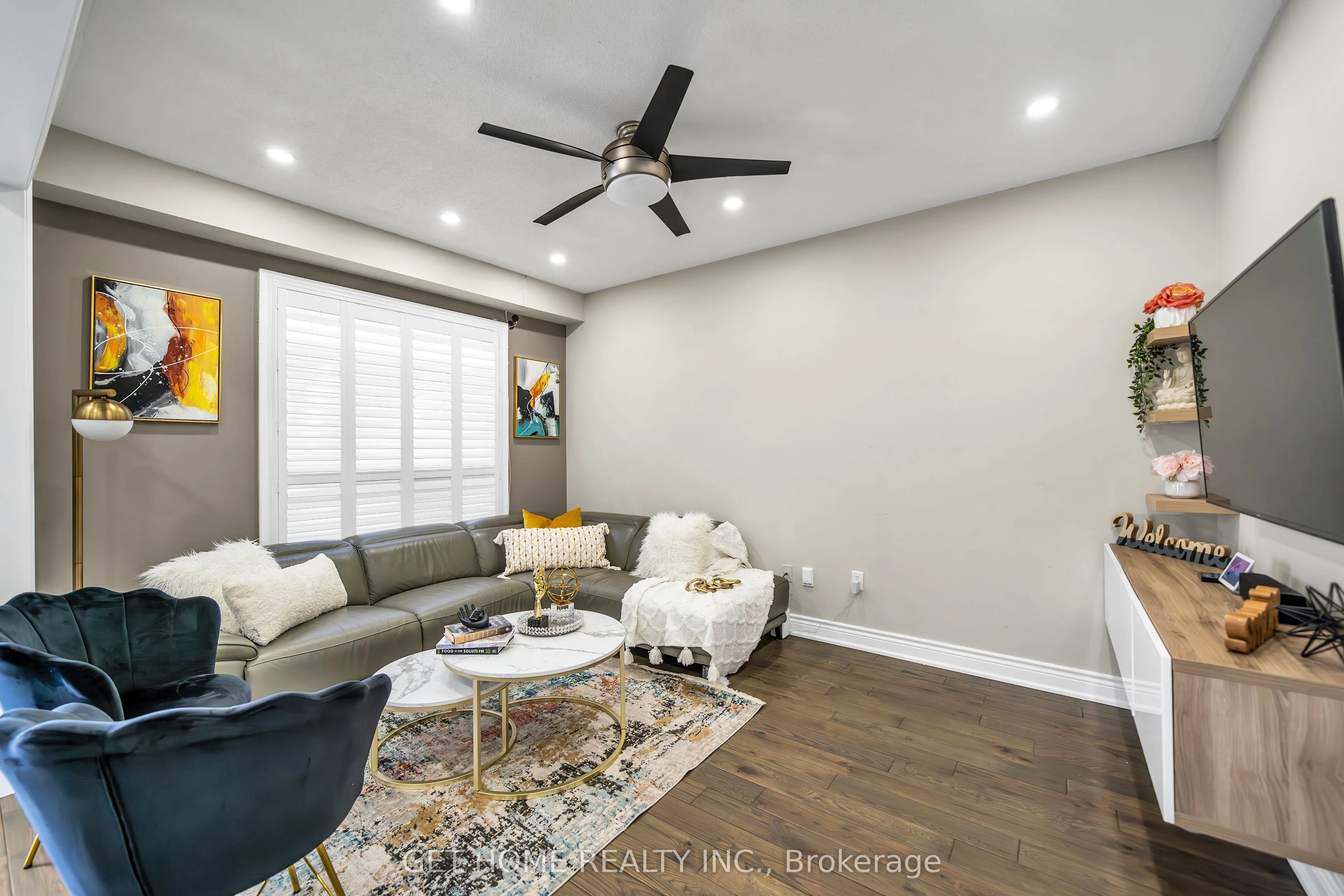 1880 Birchview Drive