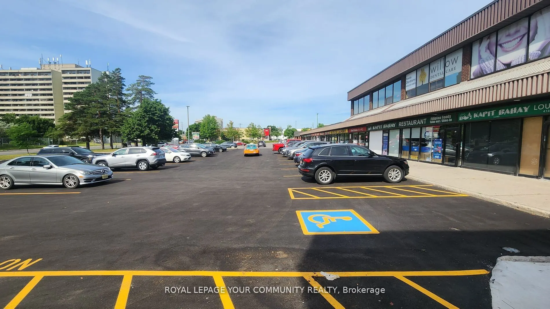 4218 Lawrence Avenue E, #201A