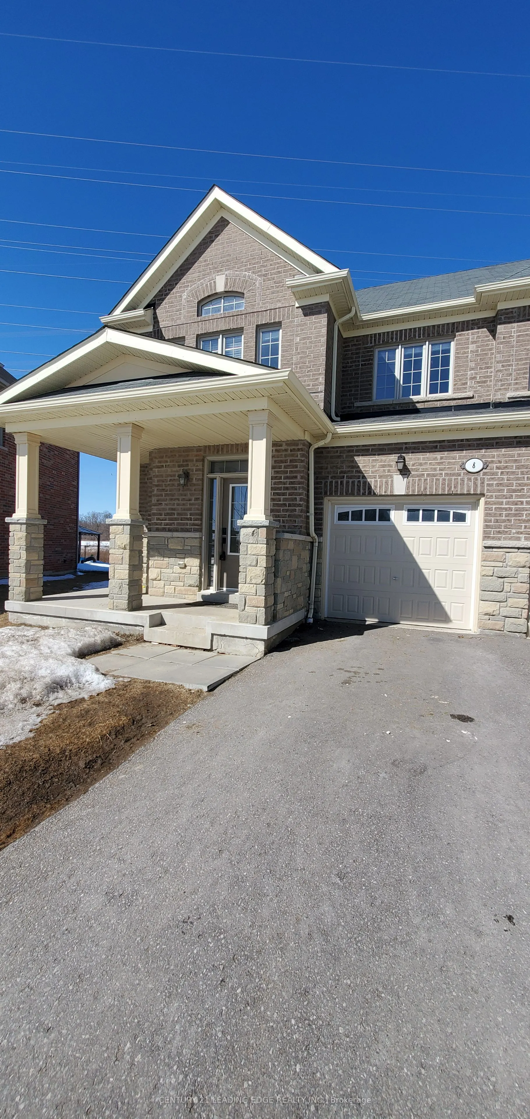 8 Hurst Drive