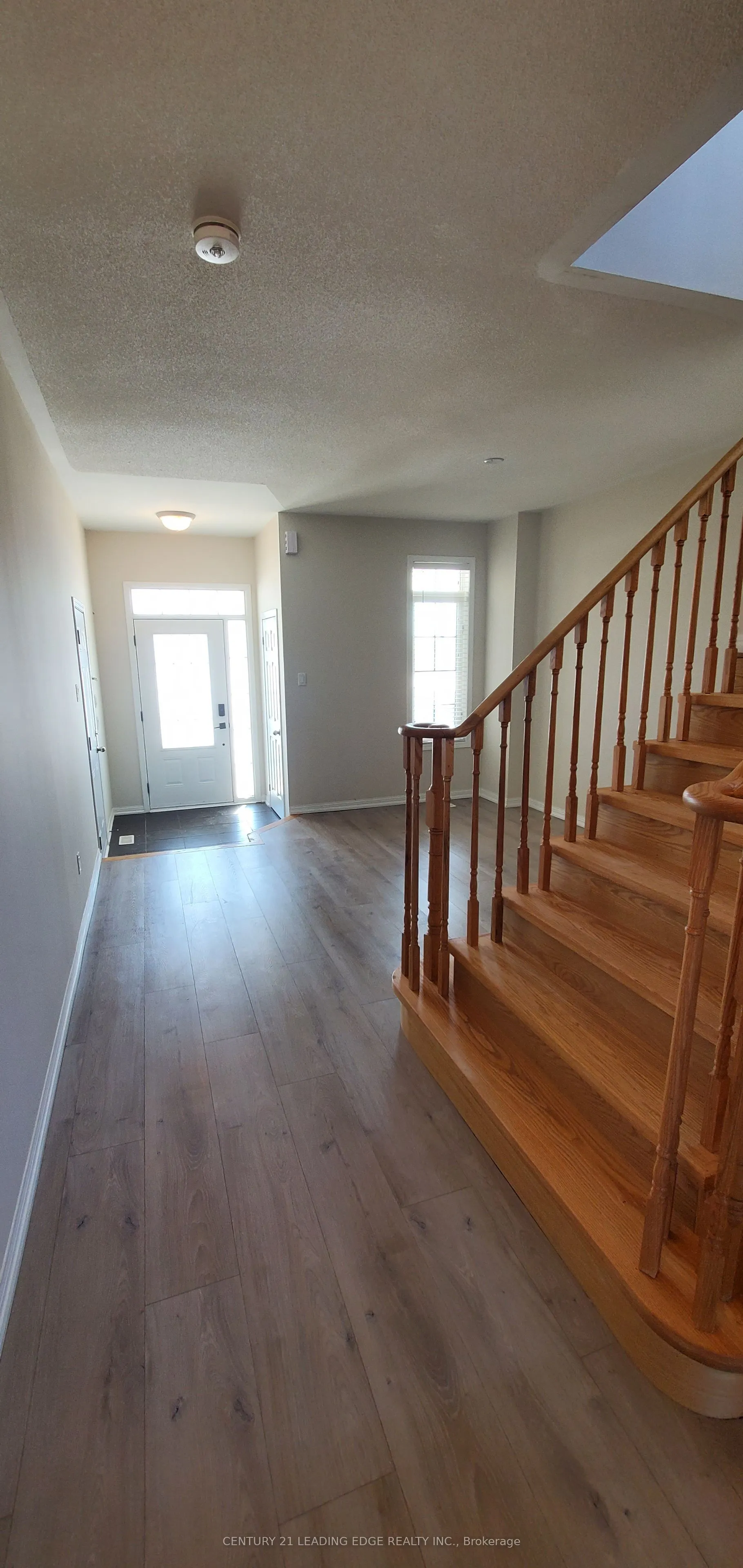 8 Hurst Drive