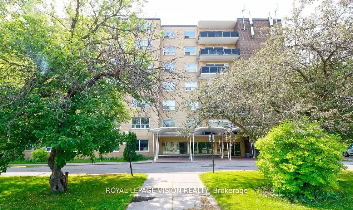 1765 Lawrence Avenue E, #702