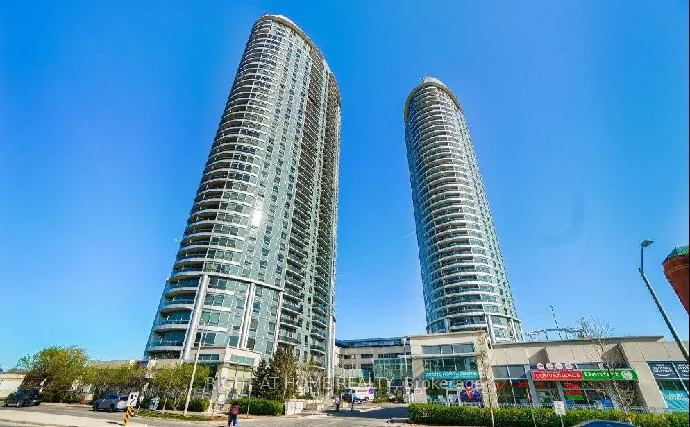 125 VILLAGE GREEN Square, #3703