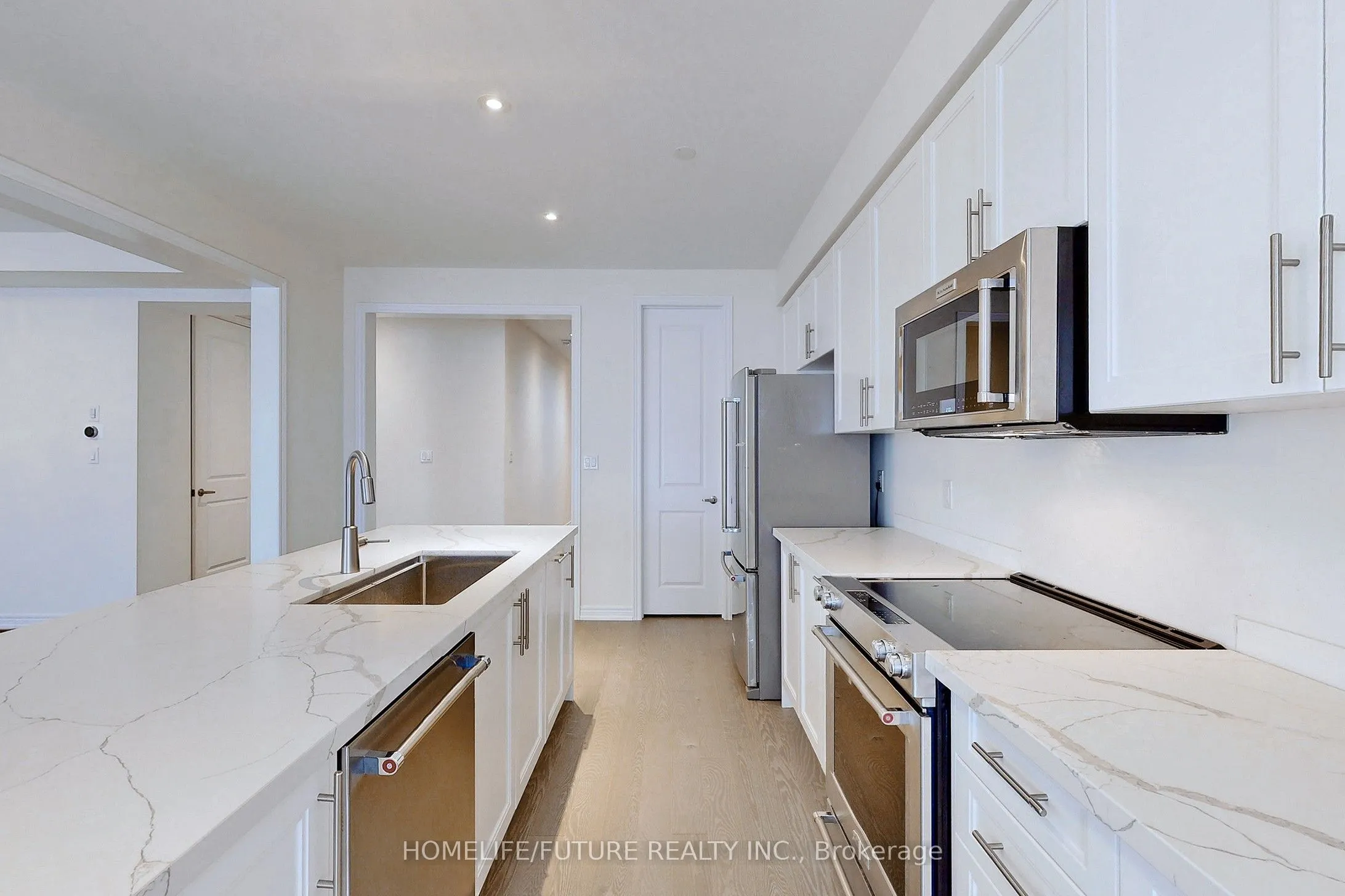 1101 Sepia Square, #Main & 2 flr