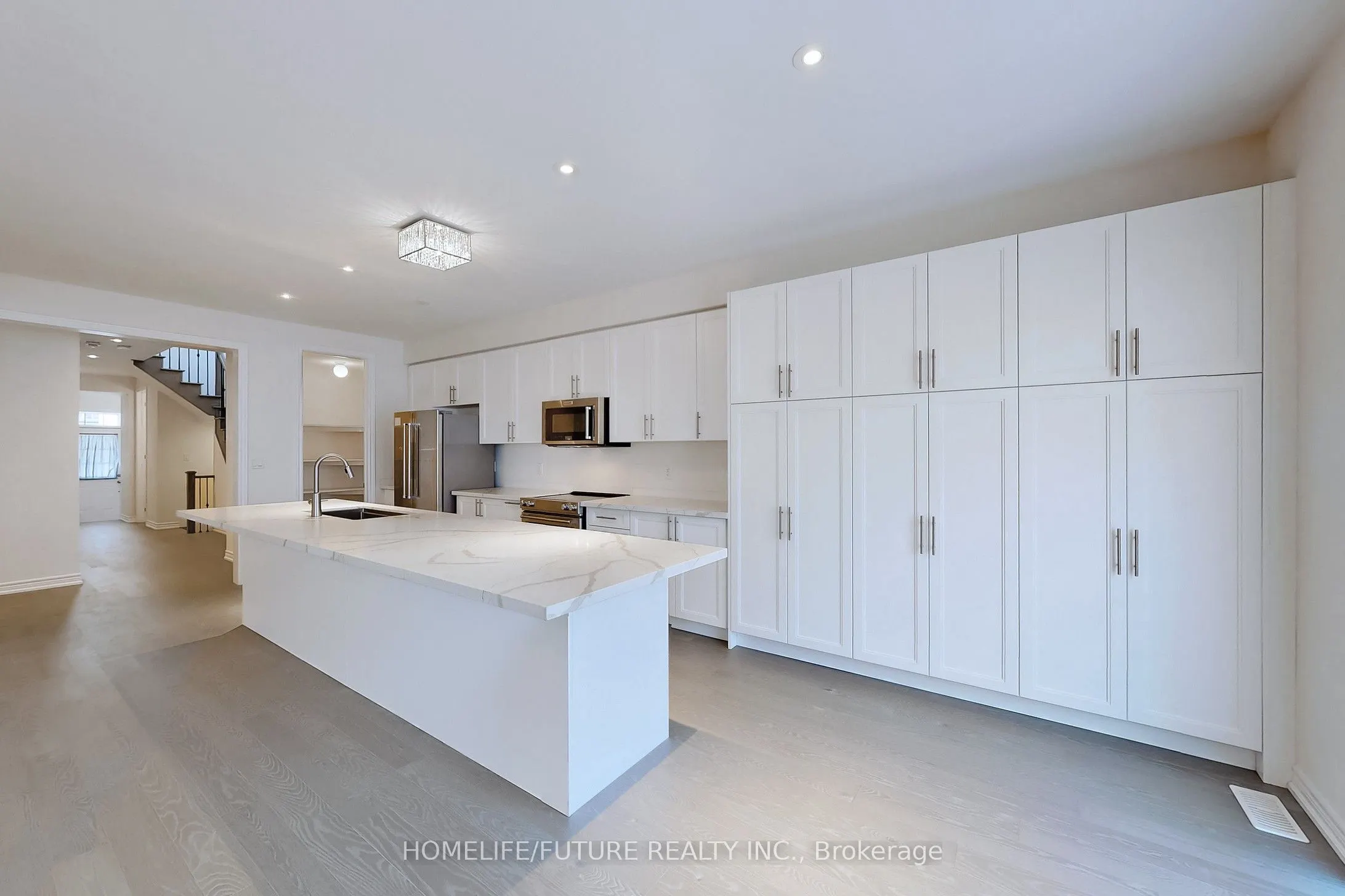 1101 Sepia Square, #Main & 2 flr