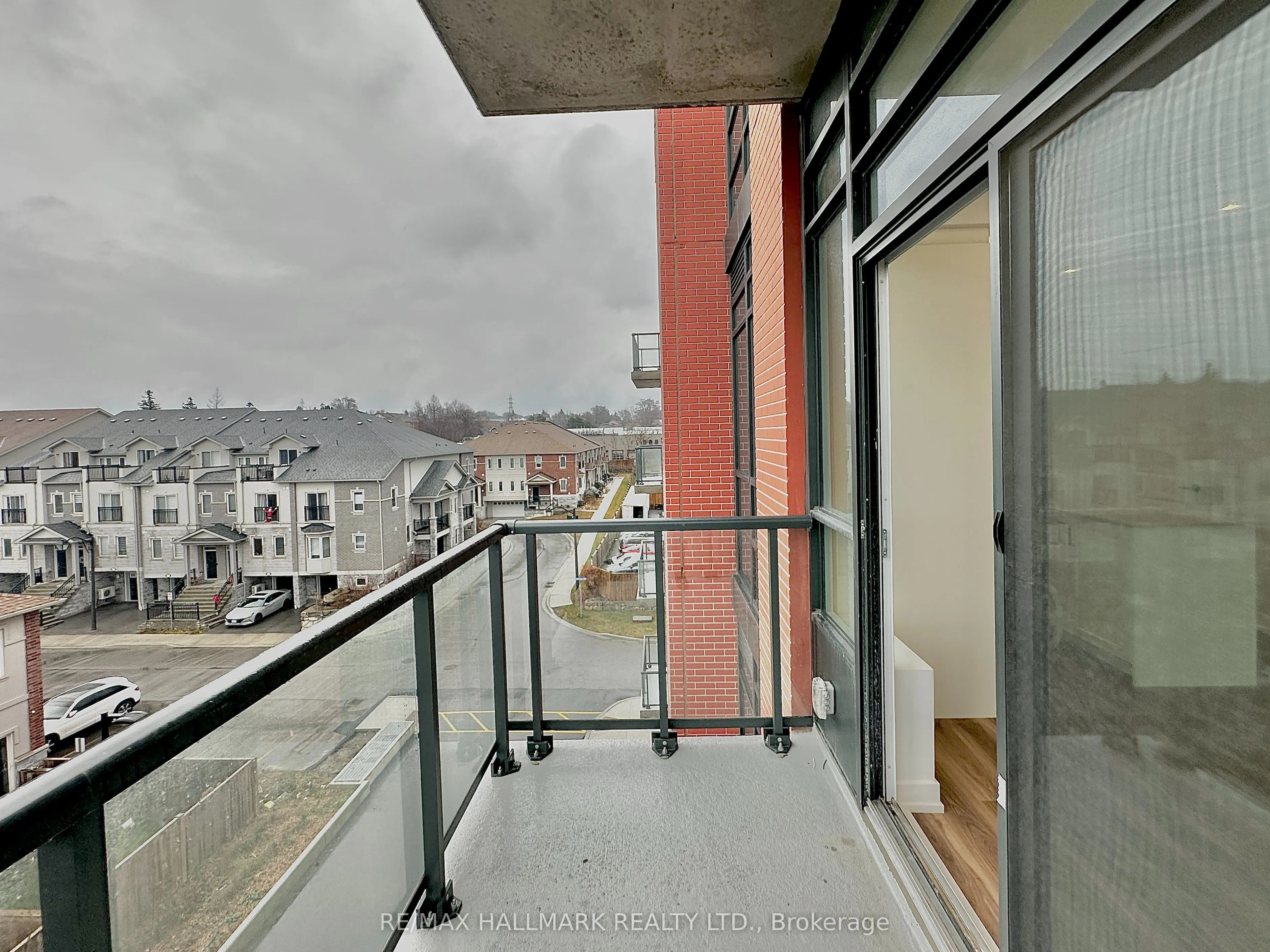 1010 Dundas Street E, #504