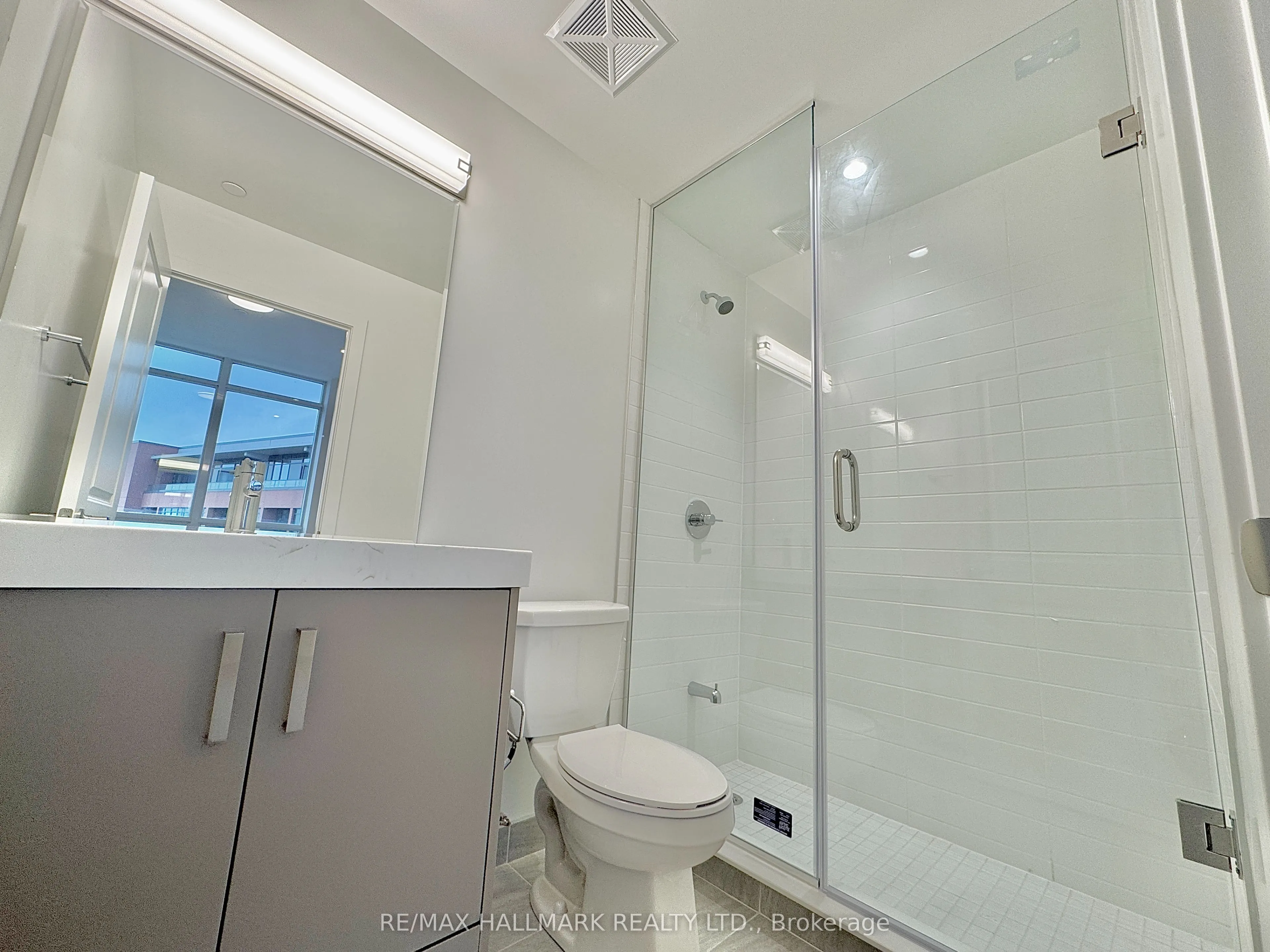 1010 Dundas Street E, #504