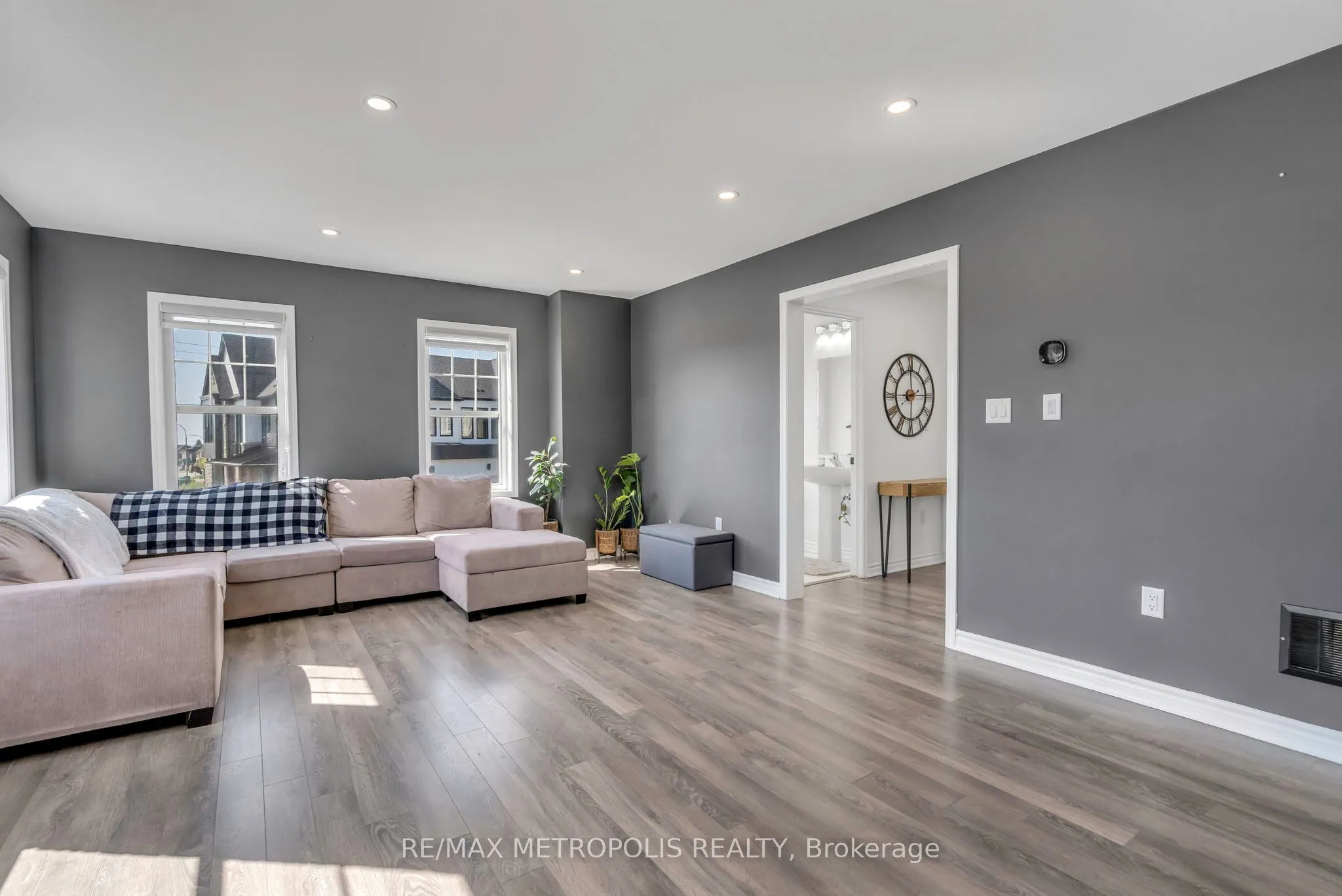 2700 Burkholder Drive
