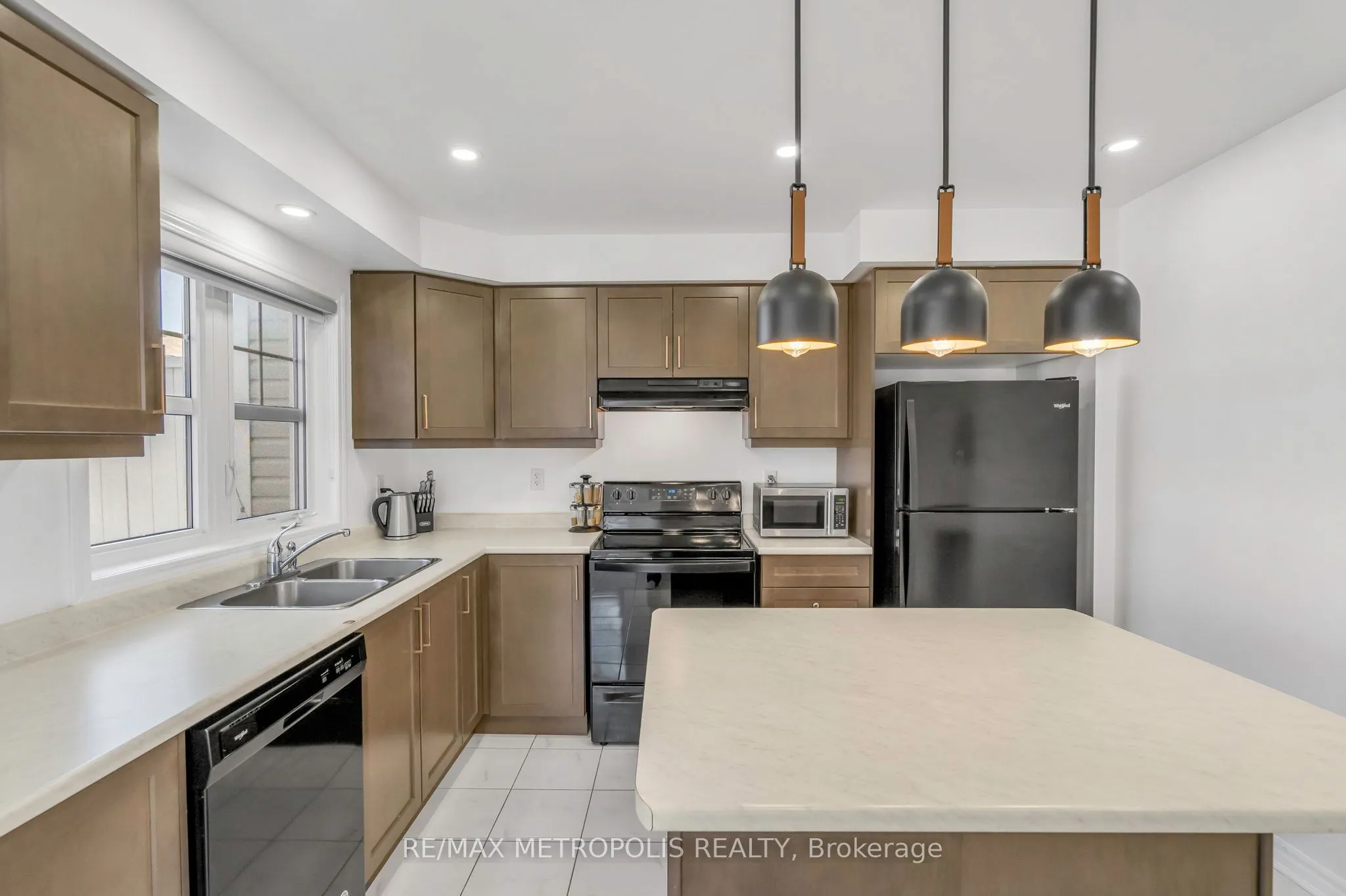 2700 Burkholder Drive