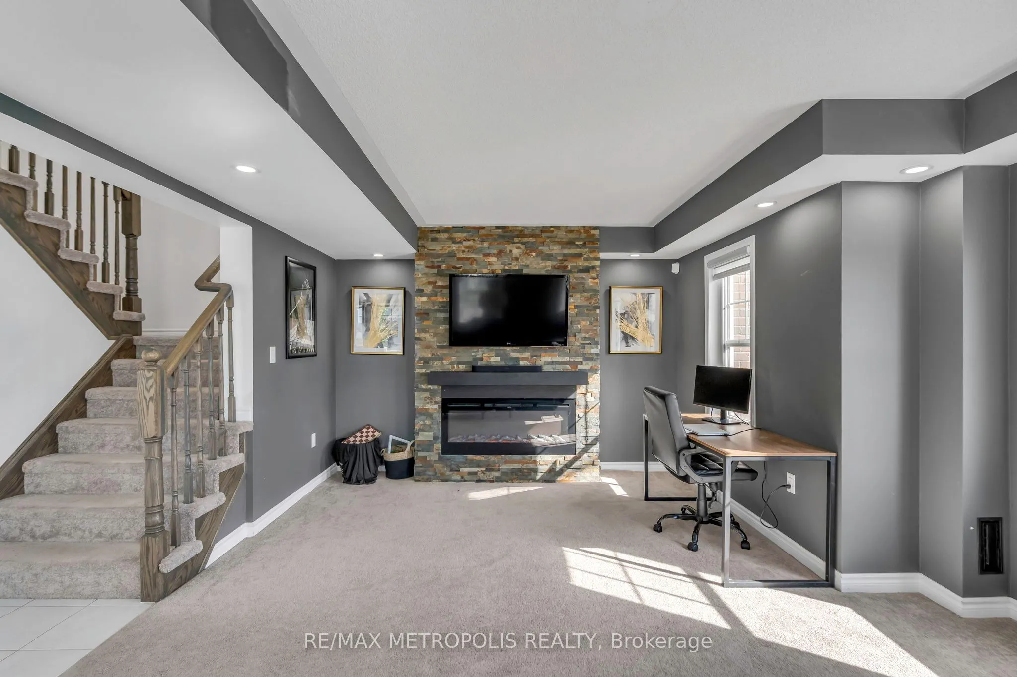 2700 Burkholder Drive