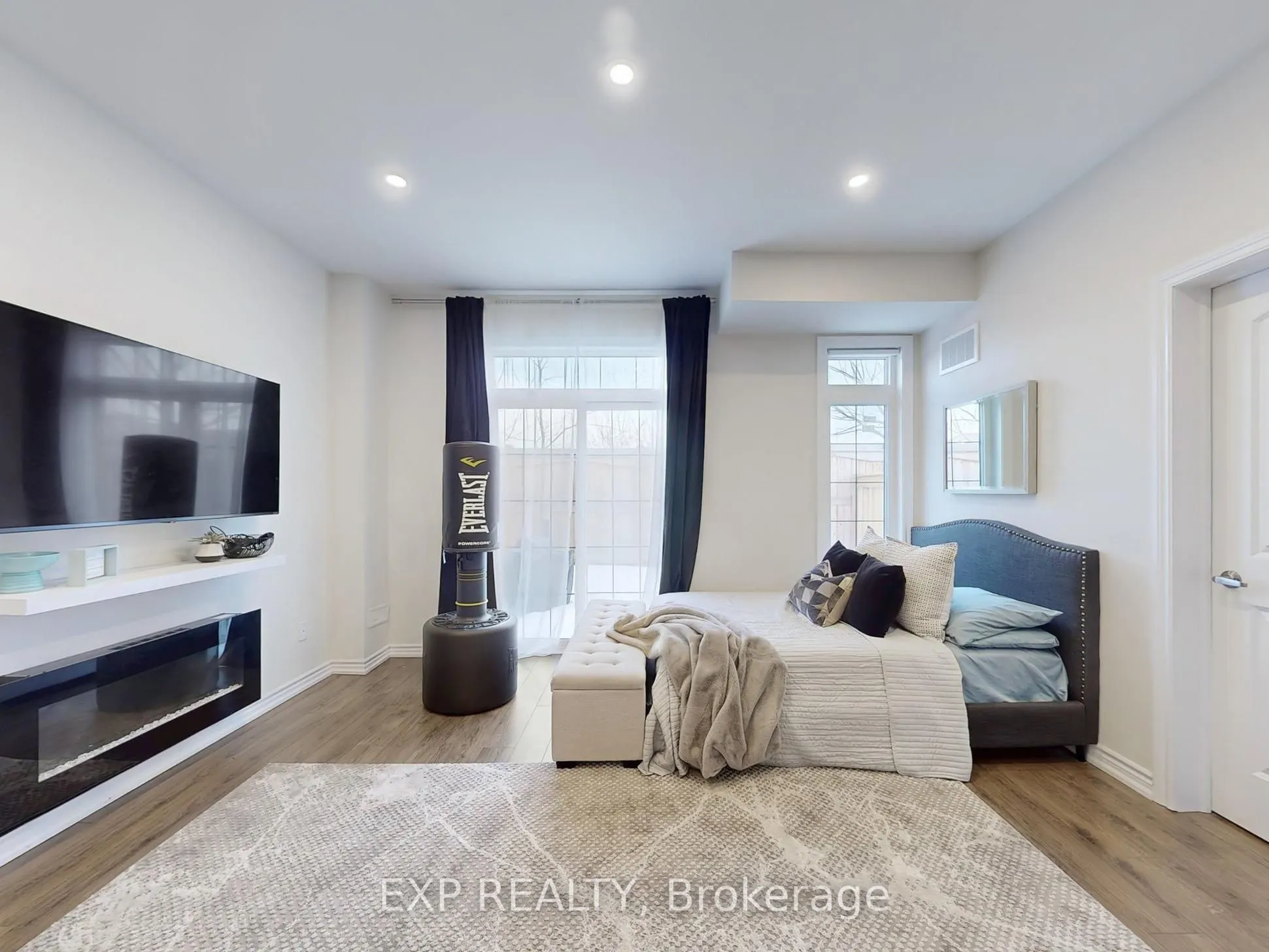13 Seagrave Lane