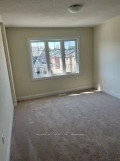 63 Robin Trail