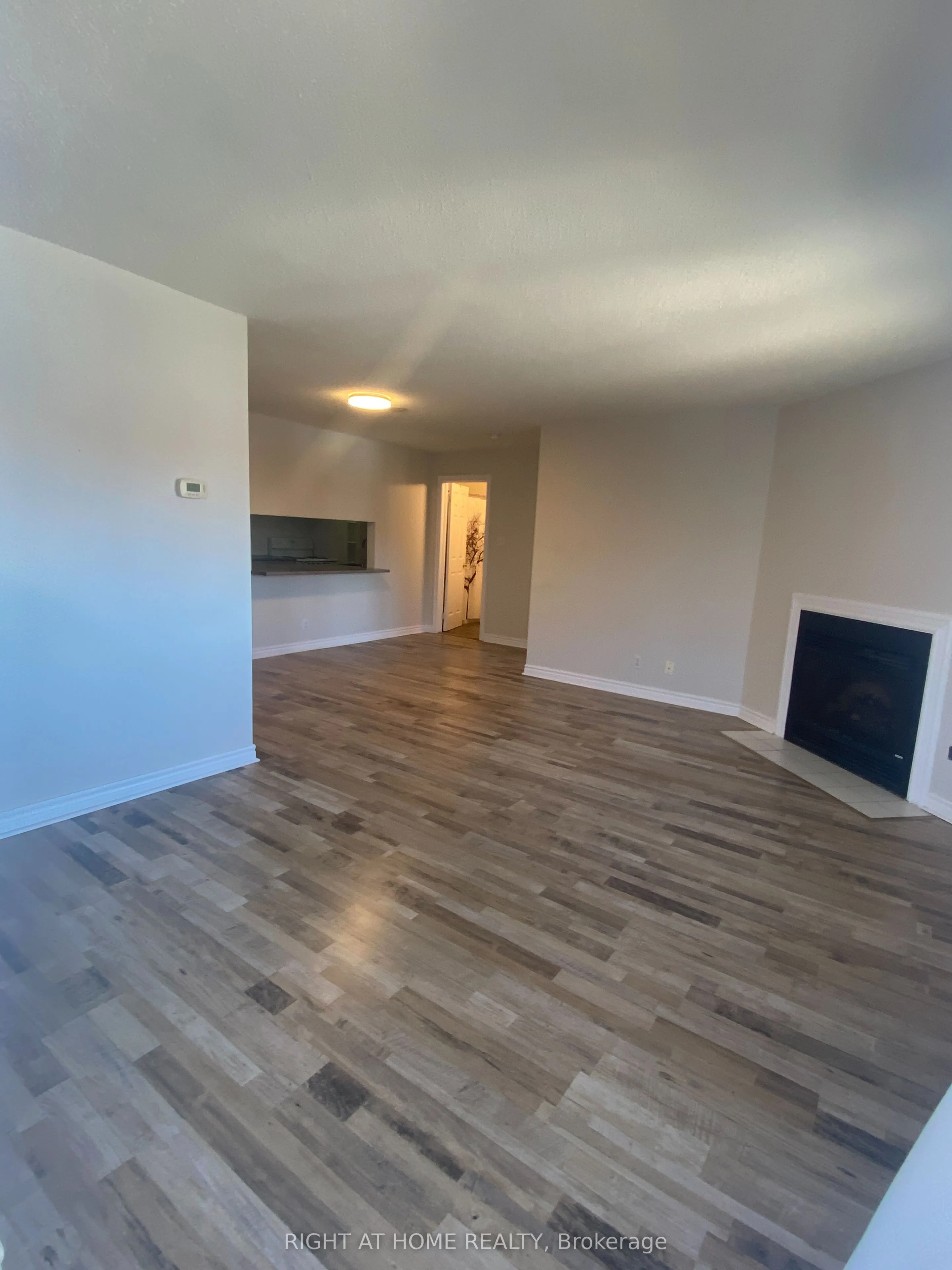 191 Lake Driveway Drive W, #413
