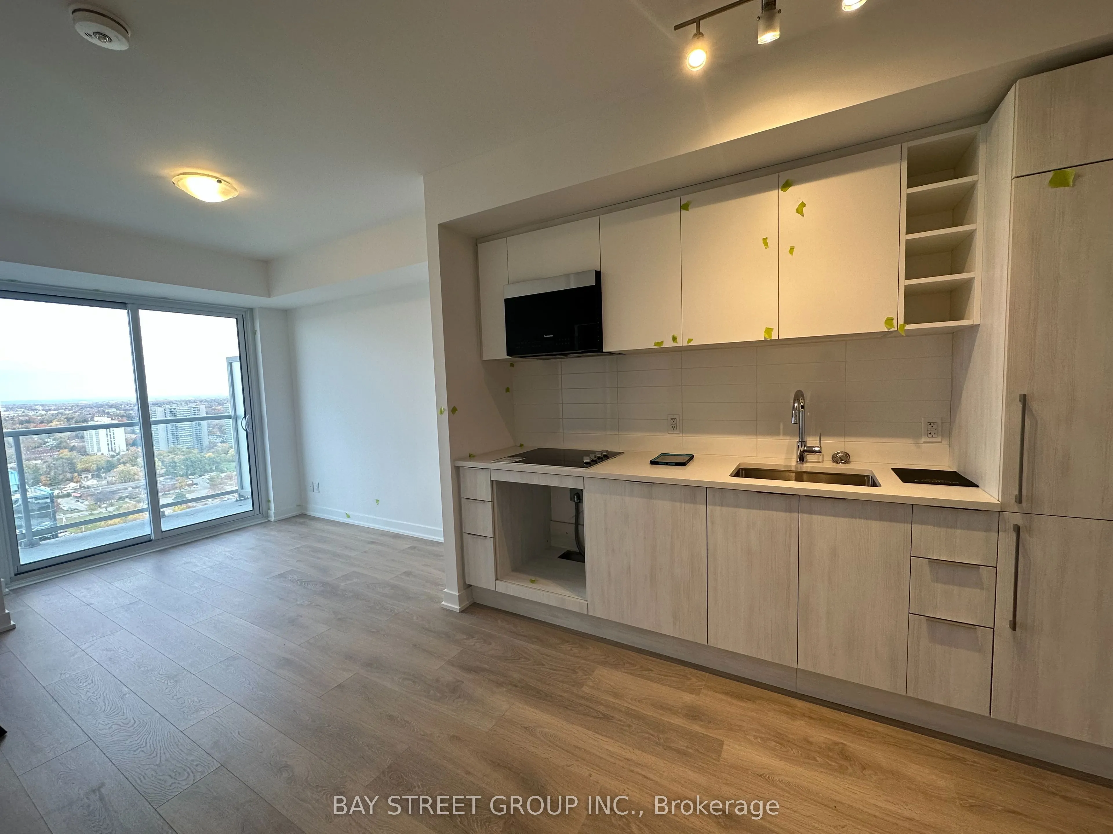 2031 Kennedy Road, #2718