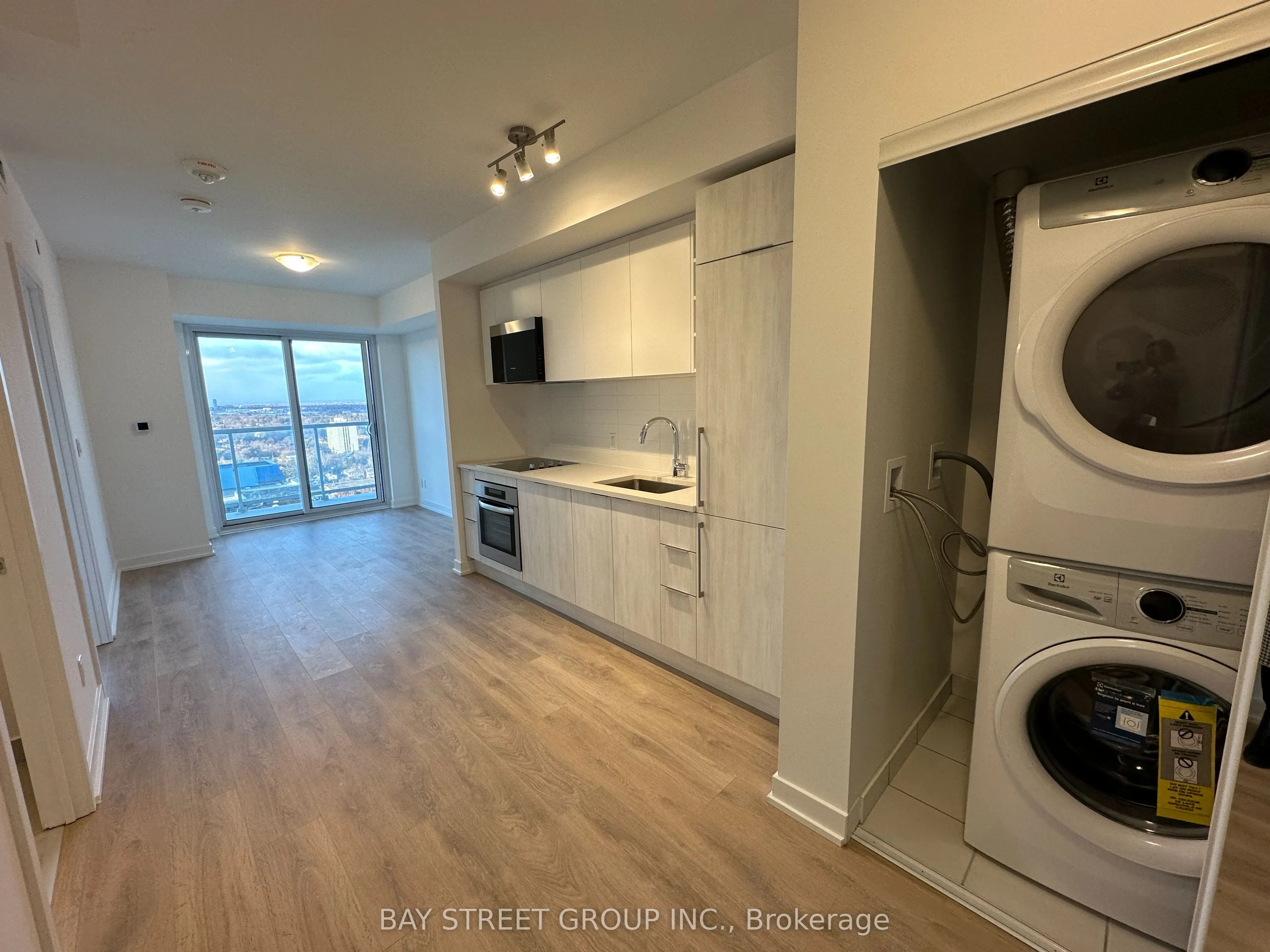 2031 Kennedy Road, #2718
