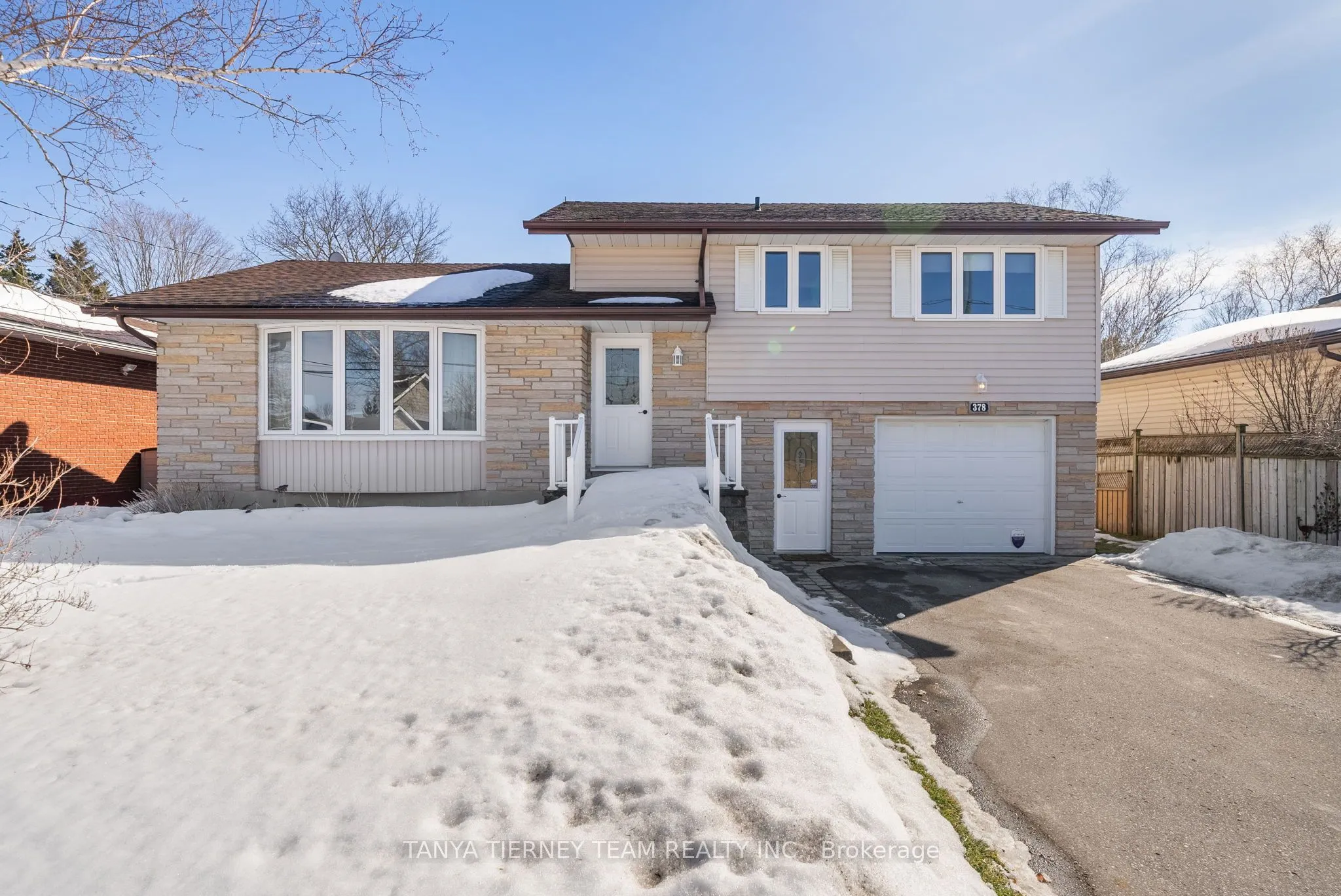 378 Major Street