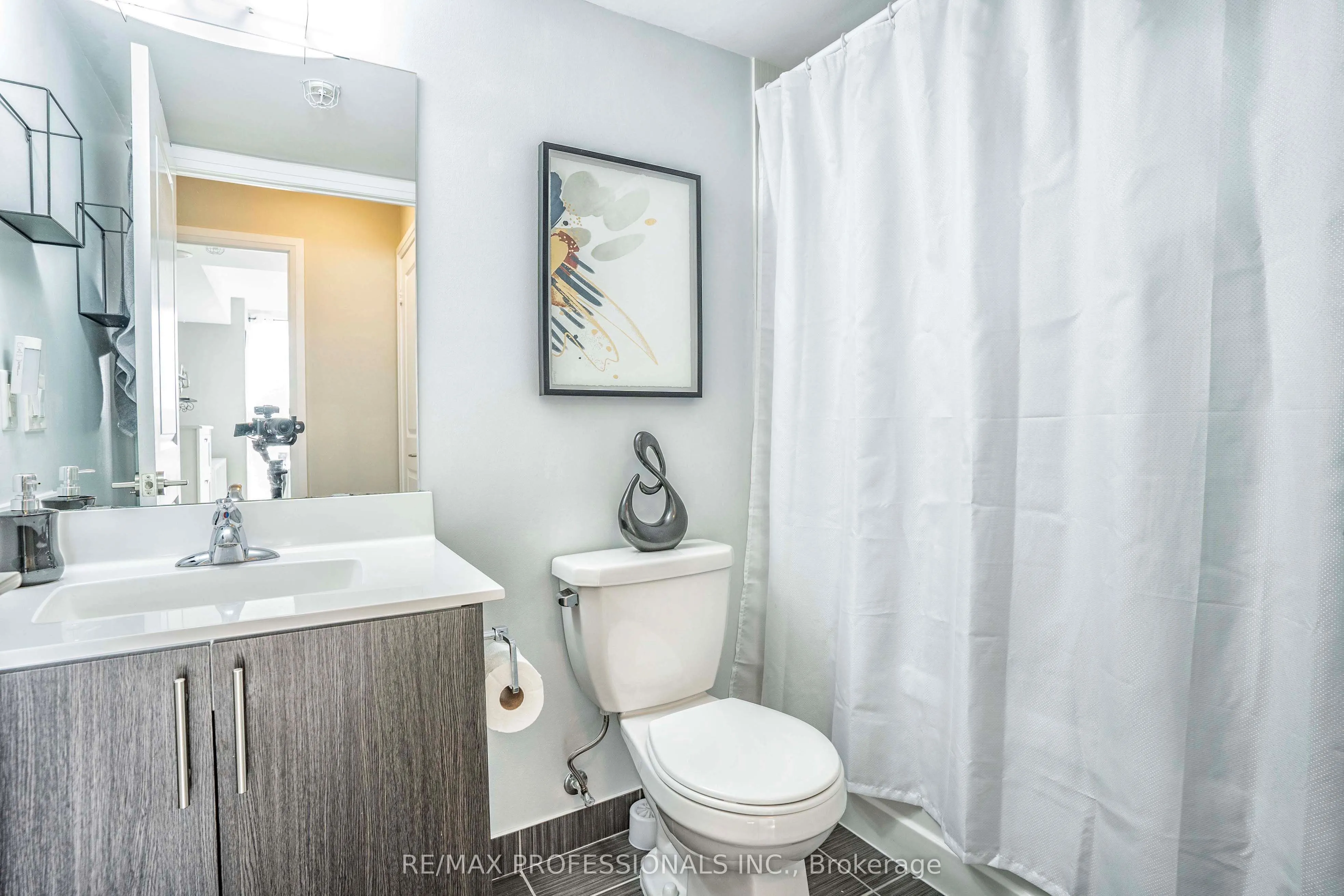 3520 Danforth Avenue, #314