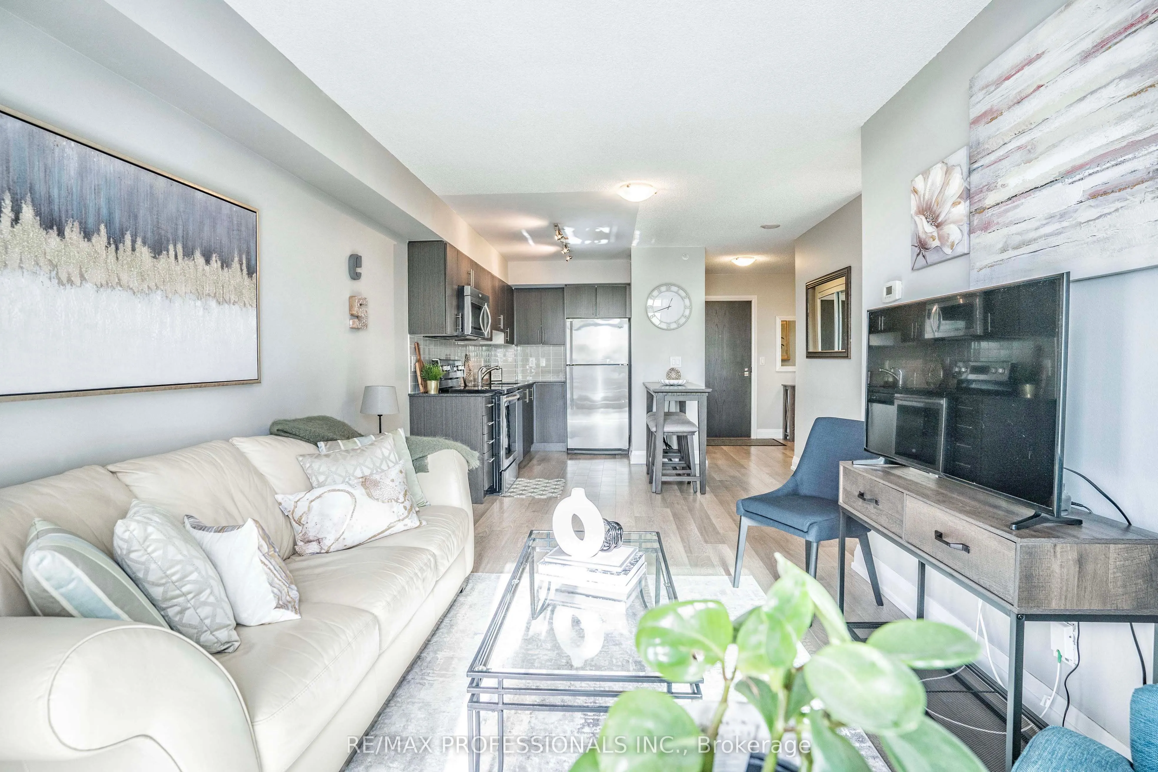3520 Danforth Avenue, #314