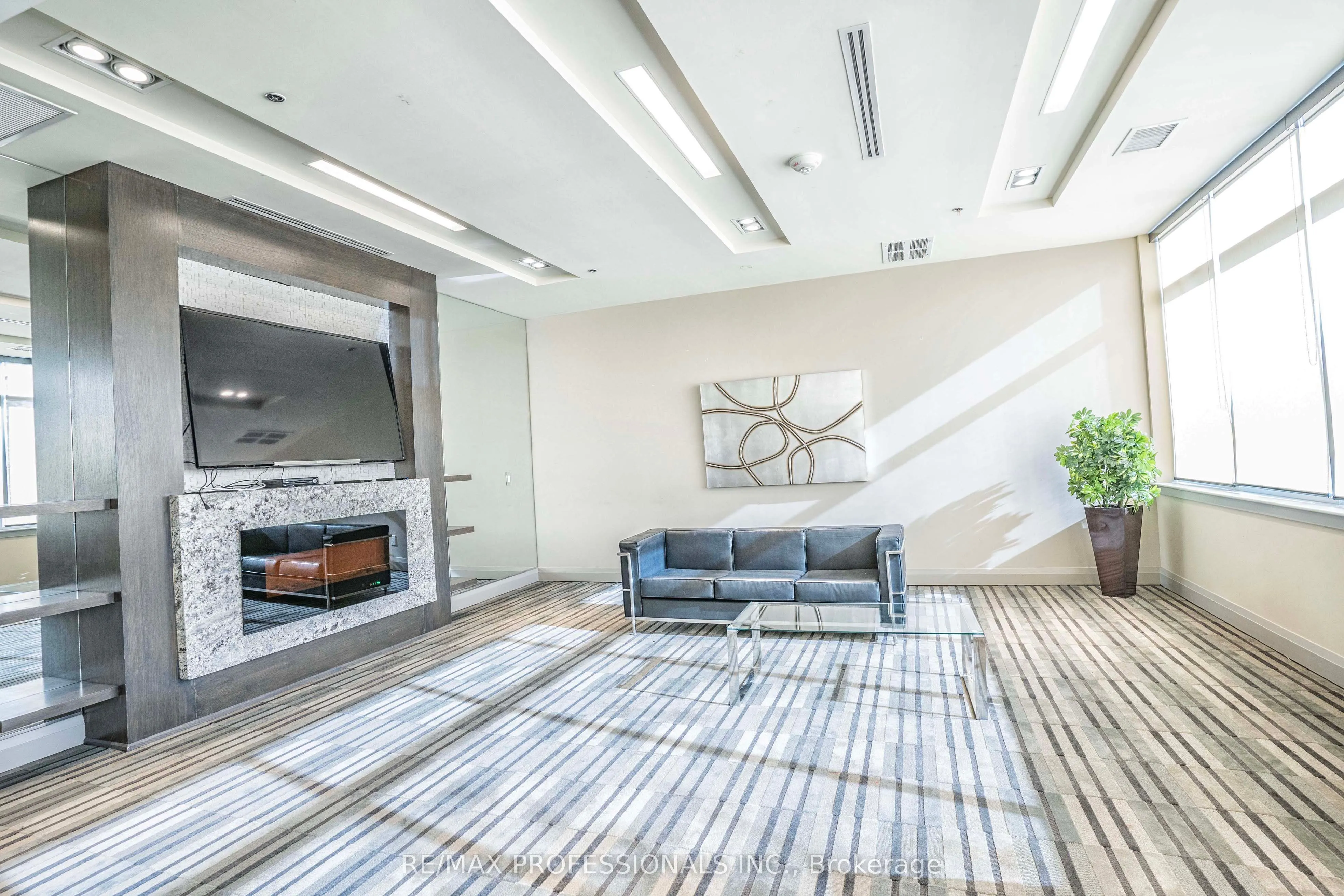 3520 Danforth Avenue, #314