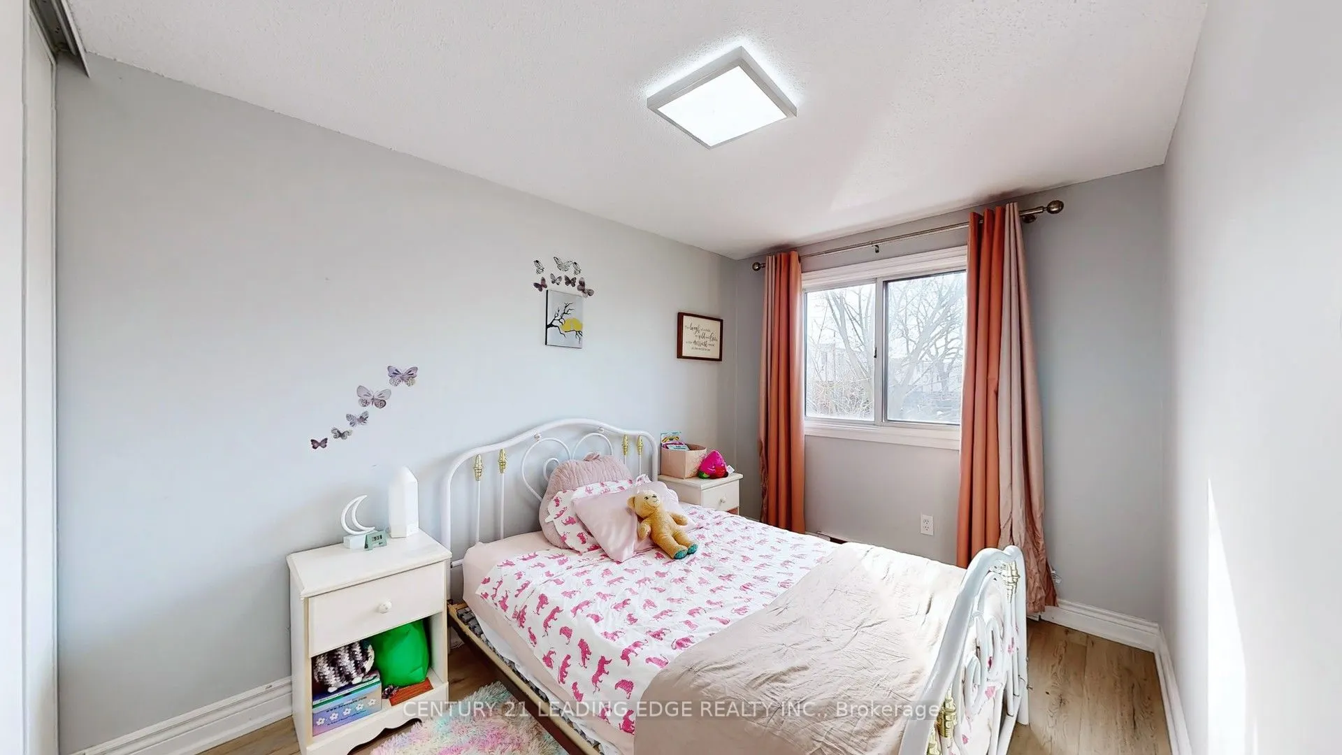1100 Oxford Street, #118