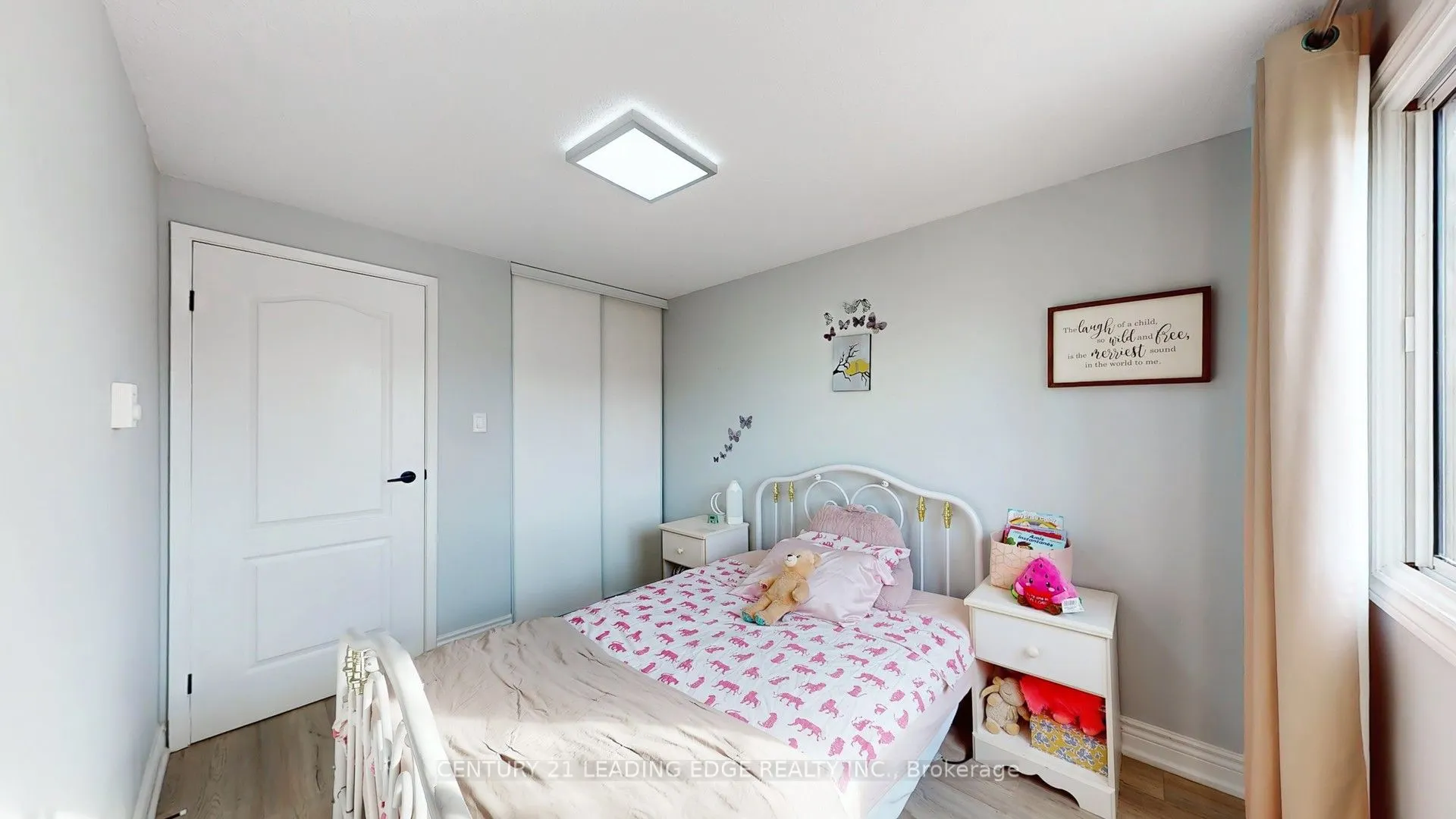 1100 Oxford Street, #118