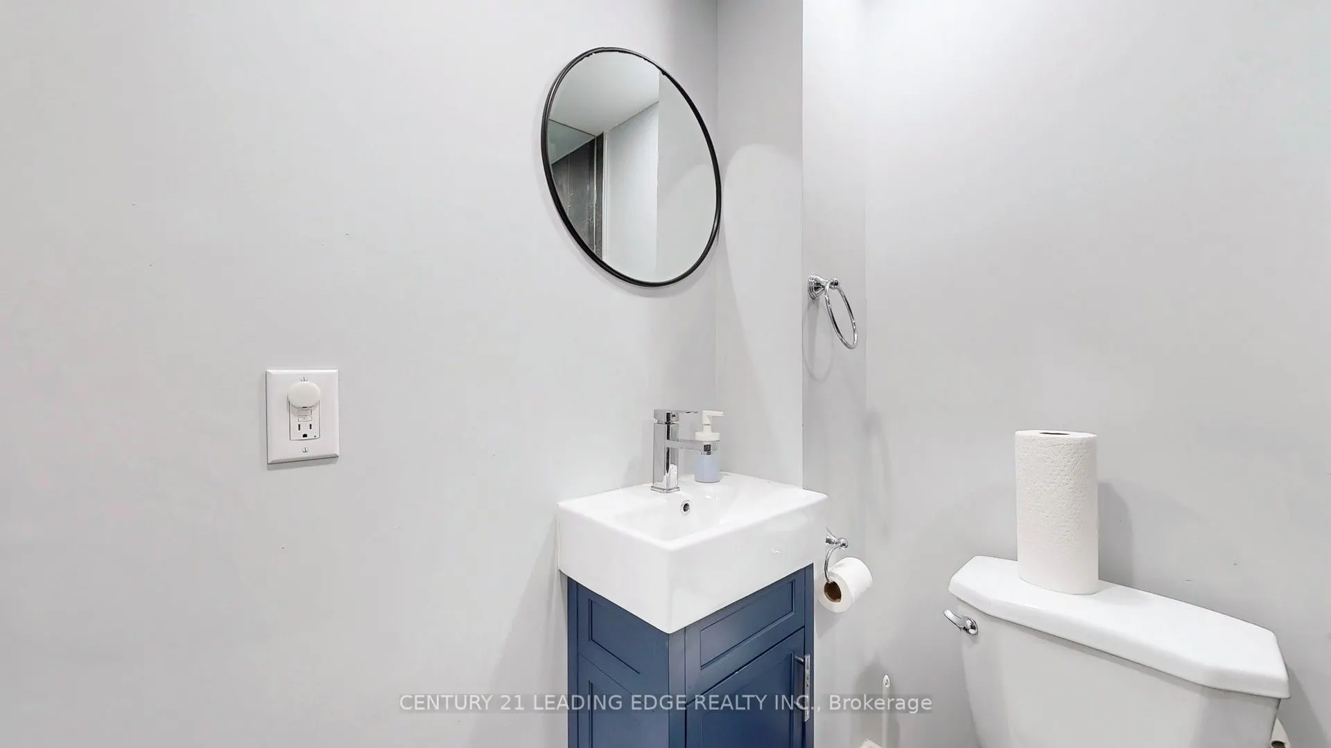 1100 Oxford Street, #118