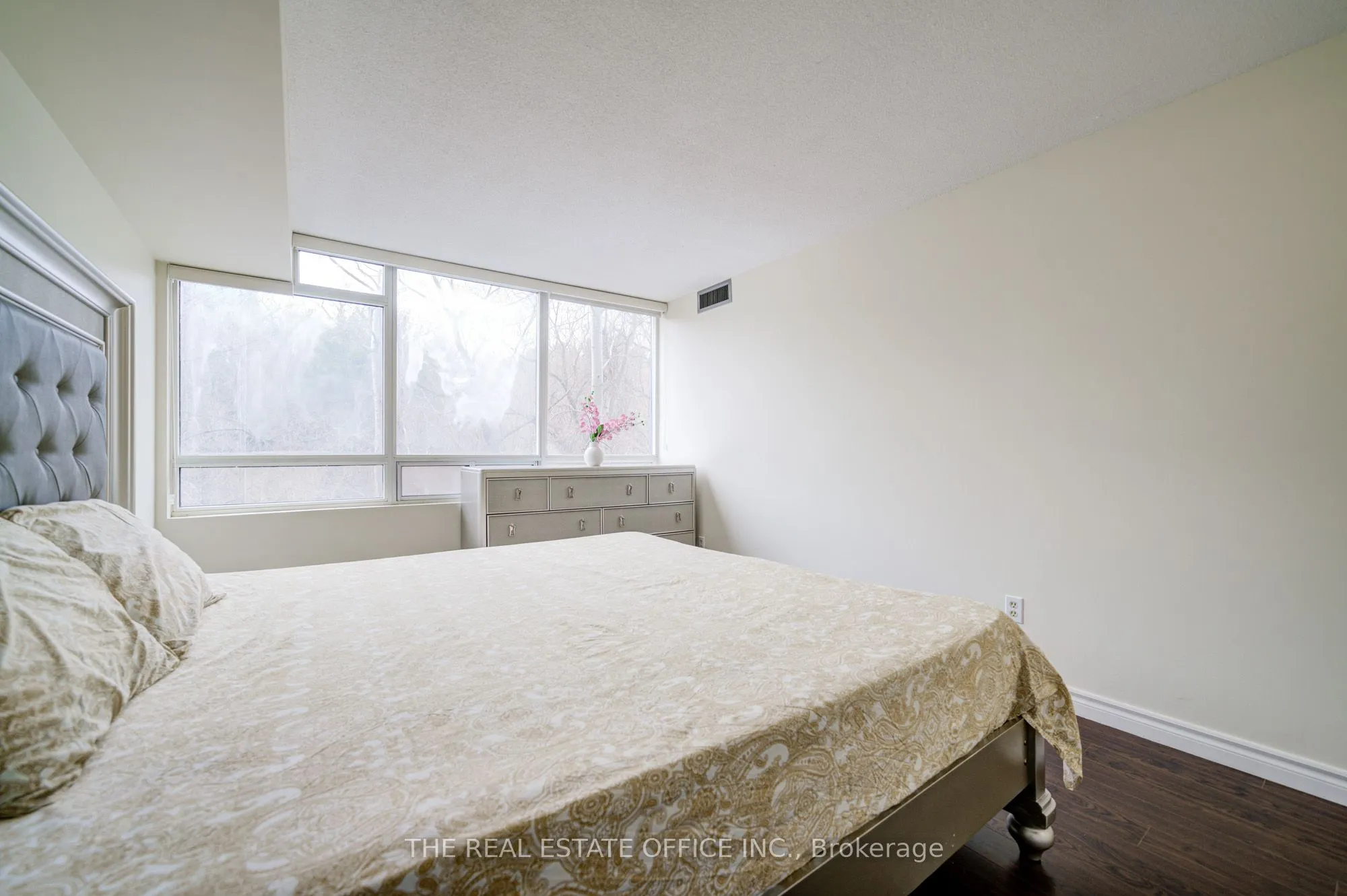 3050 Ellesmere Road, #310