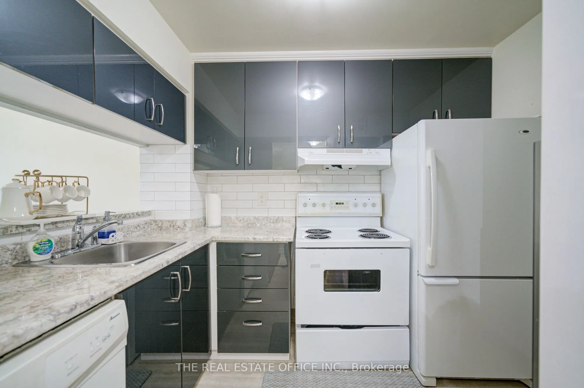 3050 Ellesmere Road, #310