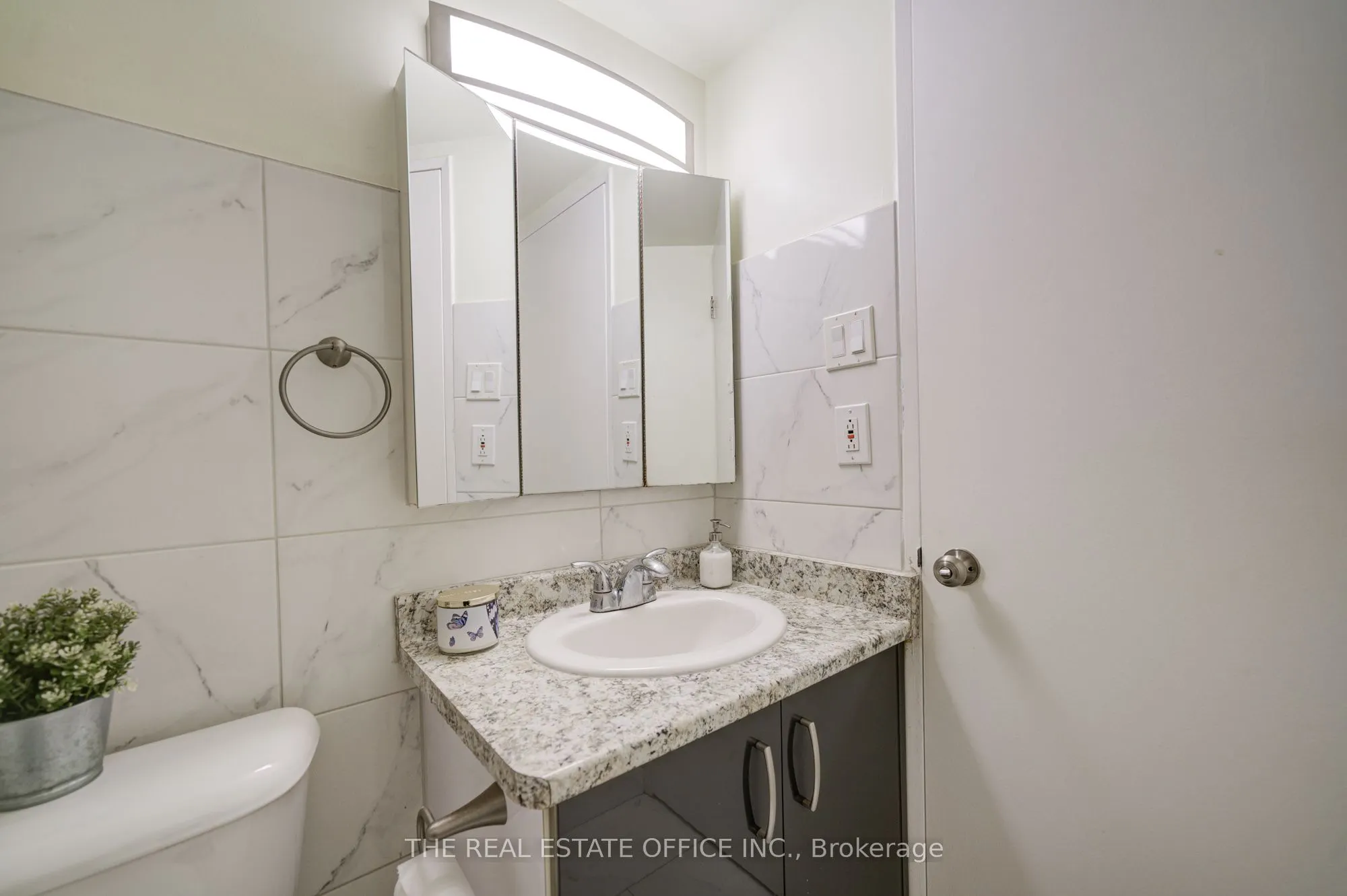 3050 Ellesmere Road, #310