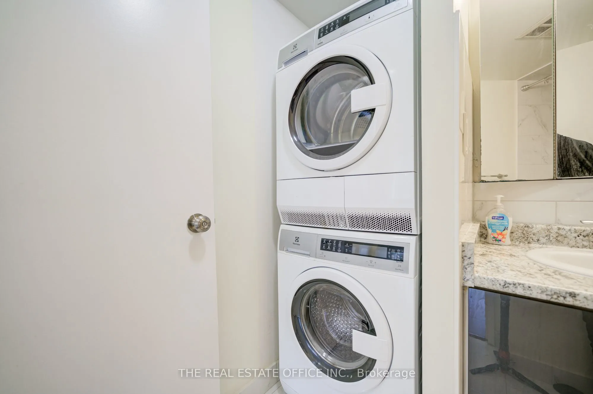 3050 Ellesmere Road, #310
