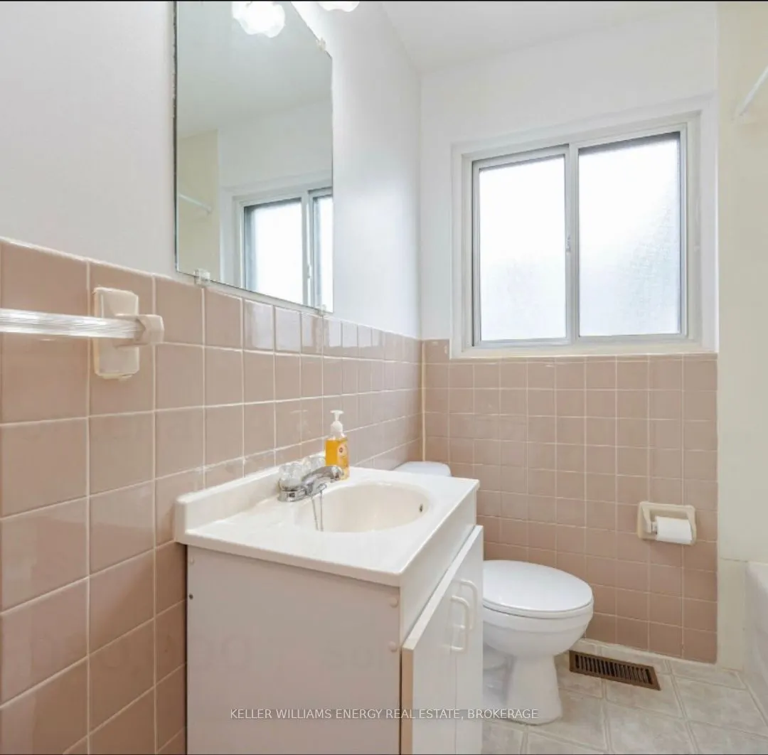 349 Frontenac Avenue, #Unit 2