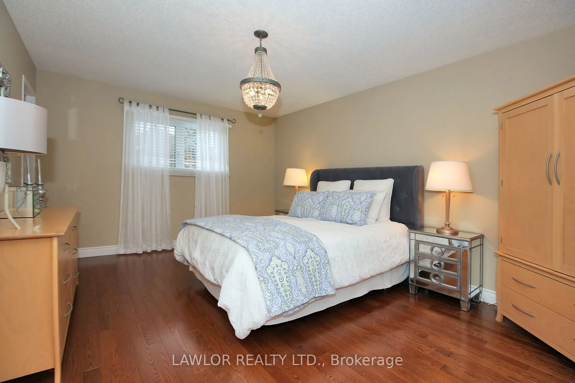 1740 Silver Maple Drive