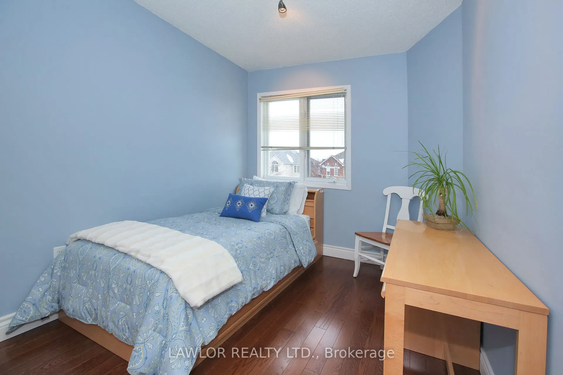 1740 Silver Maple Drive