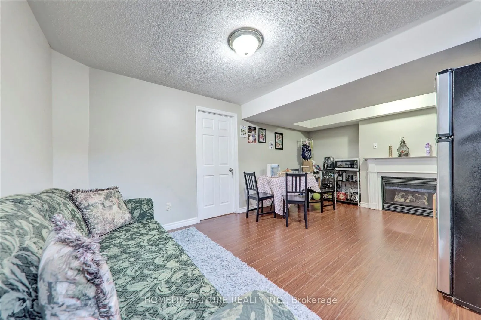 123 Silverwood Circle