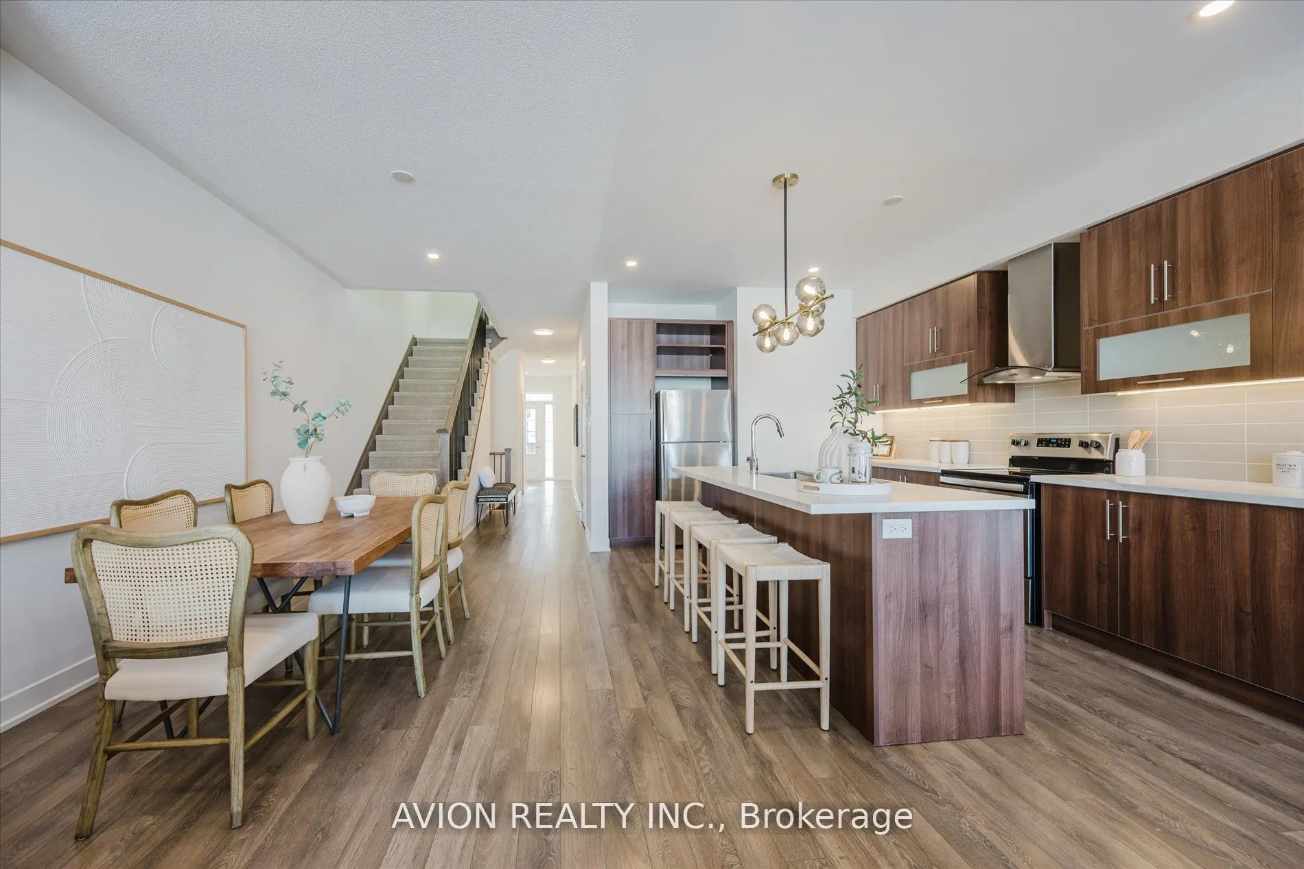 96 Donald Fleming Way N, #124