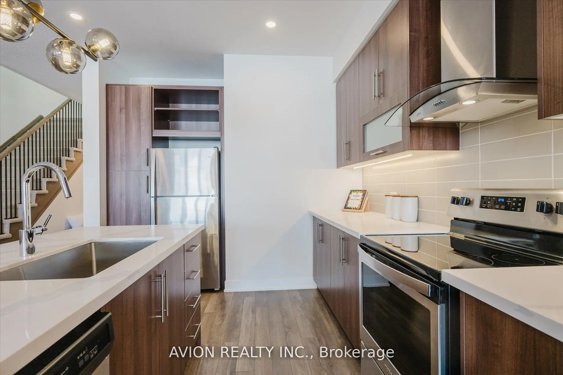 96 Donald Fleming Way N, #124