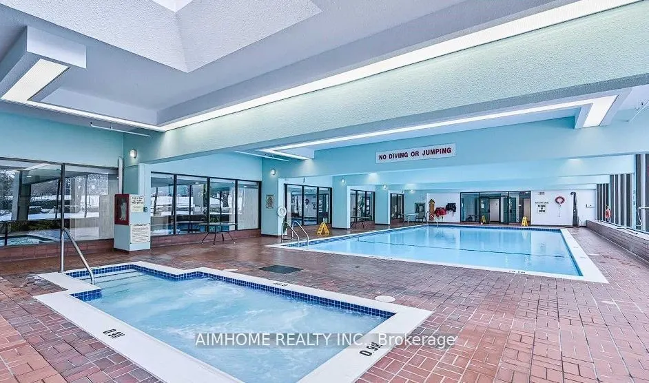 25 Bamburgh Circle, #1232