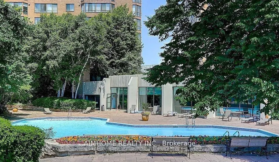 25 Bamburgh Circle, #1232